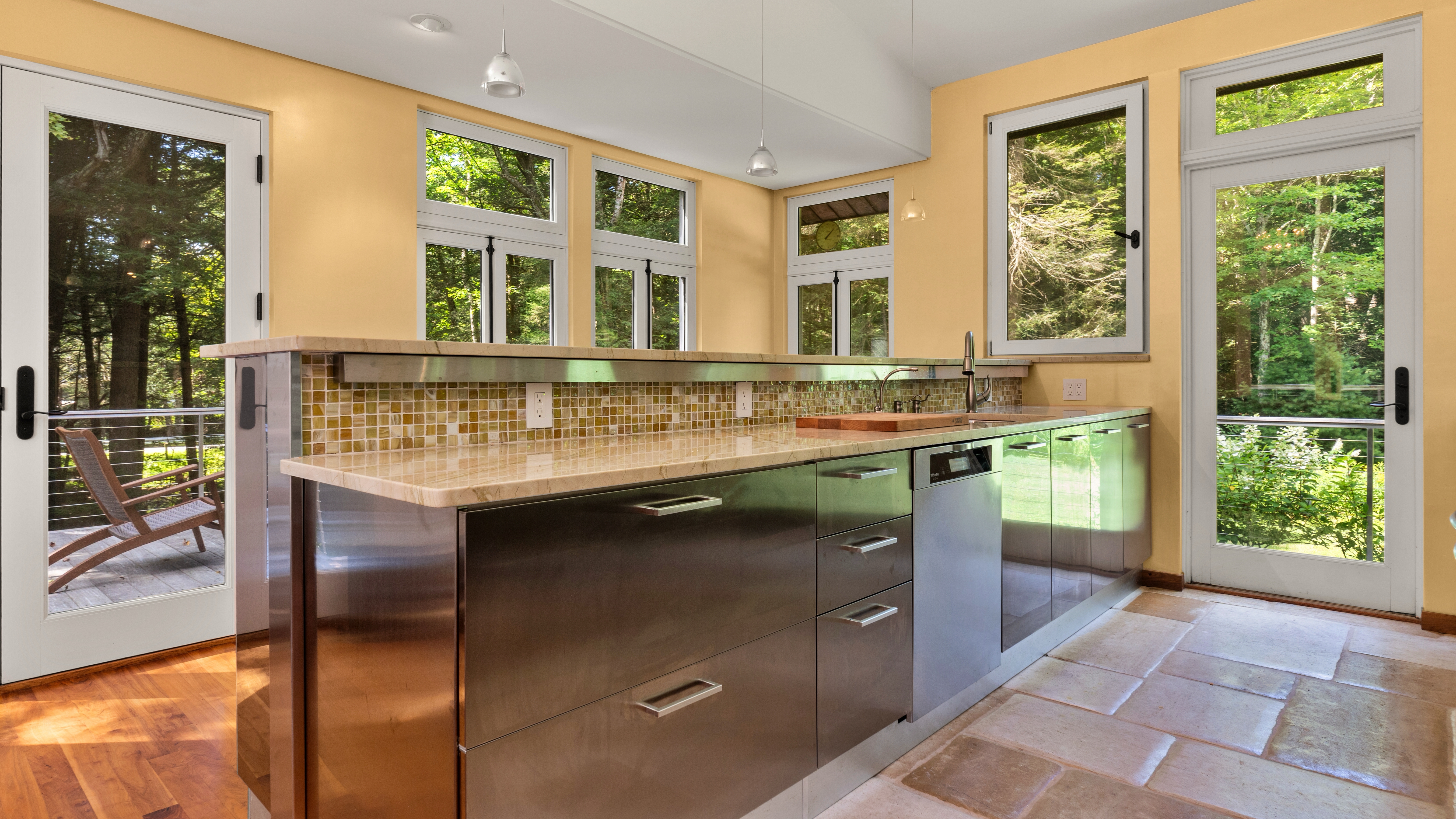  Modern Berkshire Sanctuary on 4 Acres with Mountain Views - 物件實景