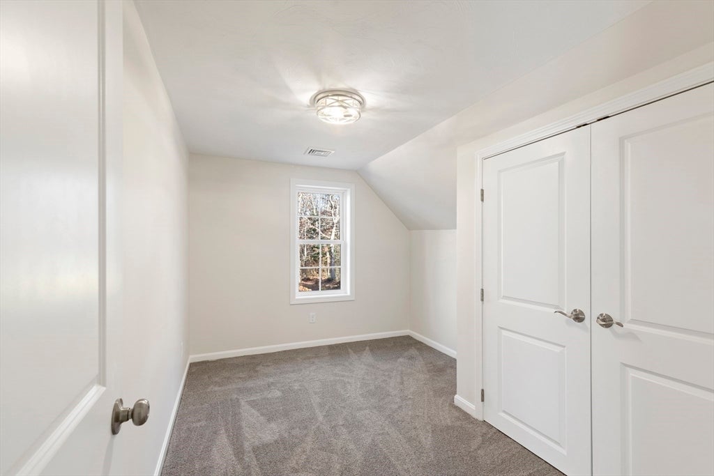 Plymouth, Massachusetts, 02360, United States, 3 Bedrooms Bedrooms, ,2 BathroomsBathrooms,Residential,For Sale,2049436
