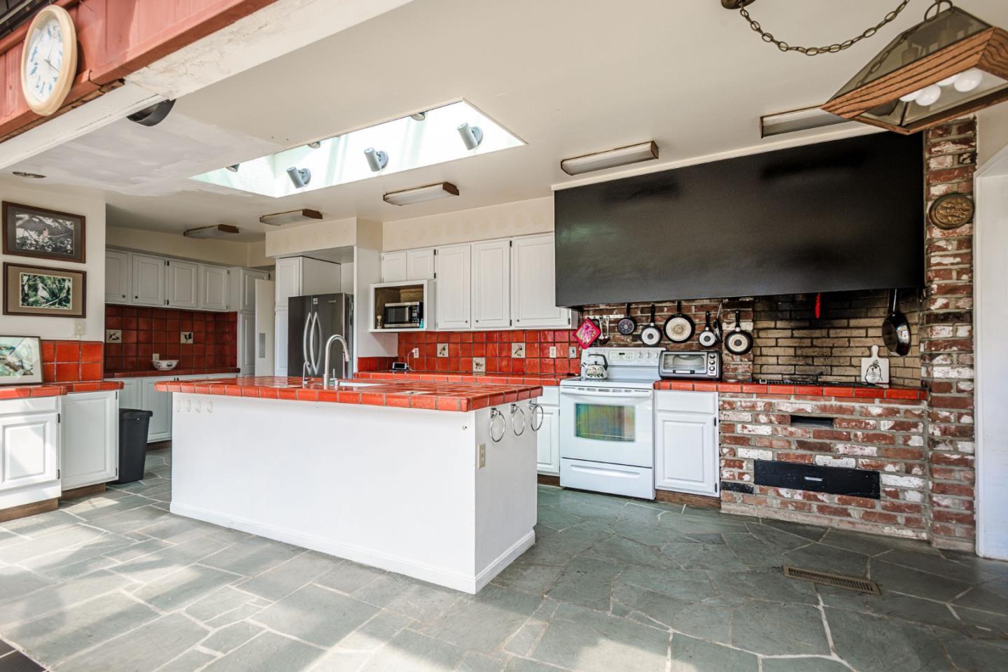 Portola Valley, California, 94028, United States, ,Land,For Sale,1752265