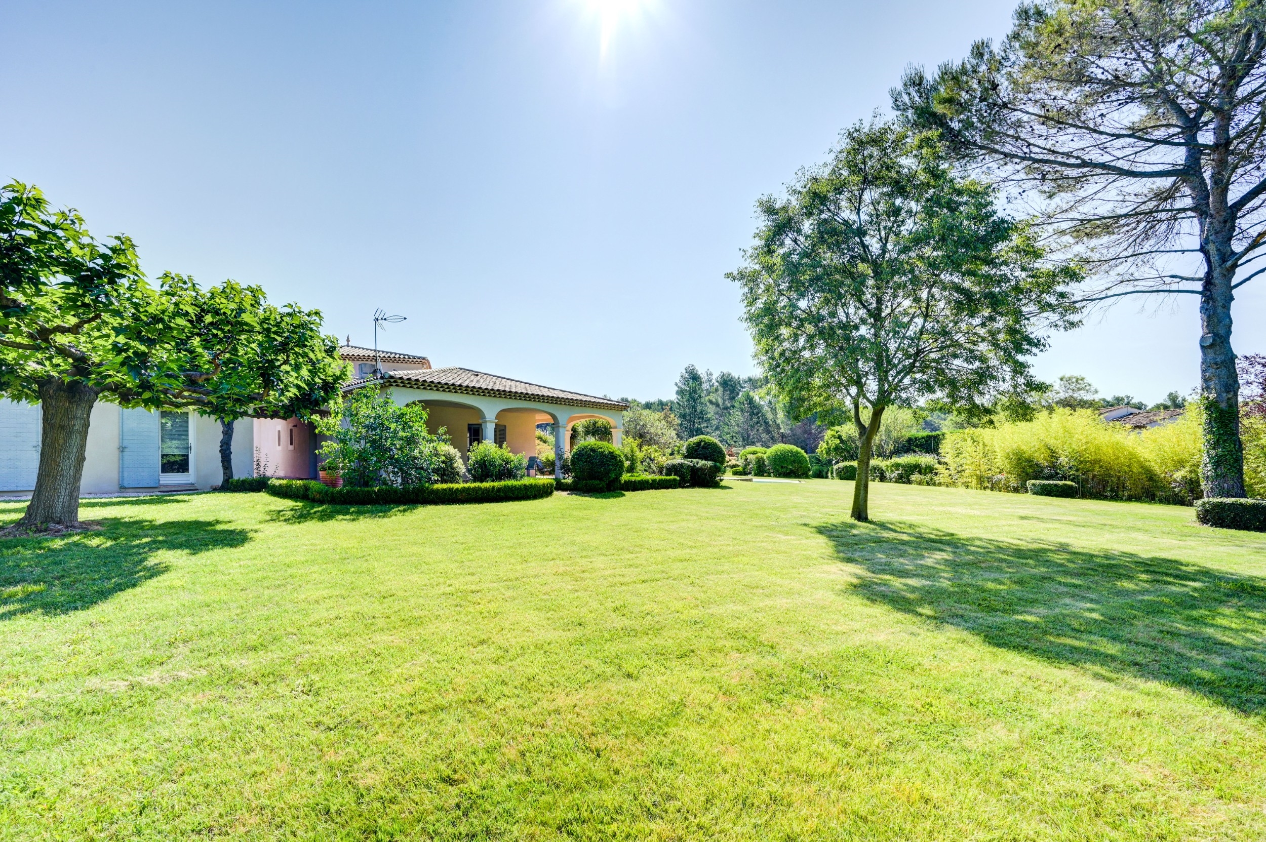  280 m² house near Aix en Provence - 物件實景