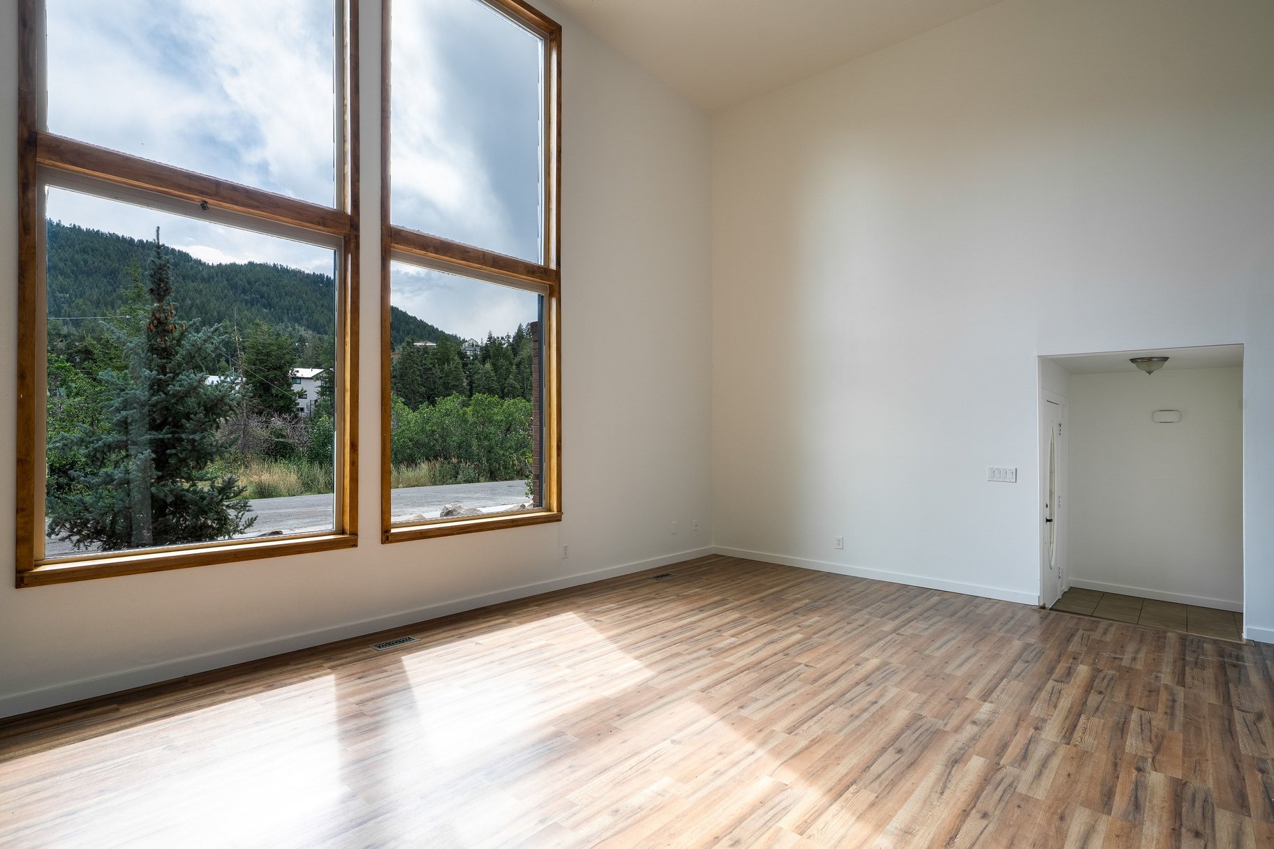  Peaceful Mountain Retreat on Quiet Cul-de-Sac - 物件實景