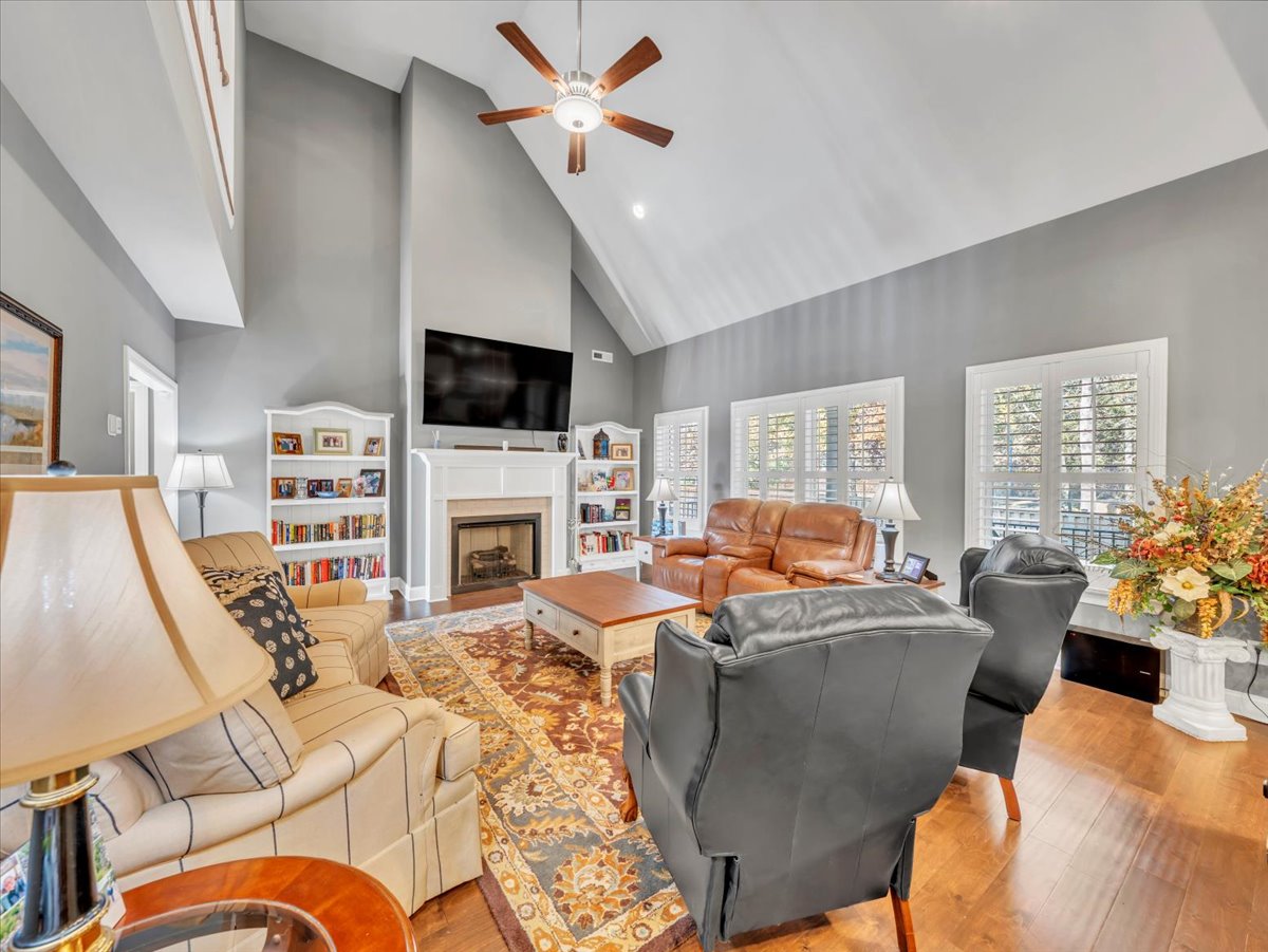 Athens, Alabama, 35613, United States, 3 Bedrooms Bedrooms, ,3 BathroomsBathrooms,Residential,For Sale,1995423