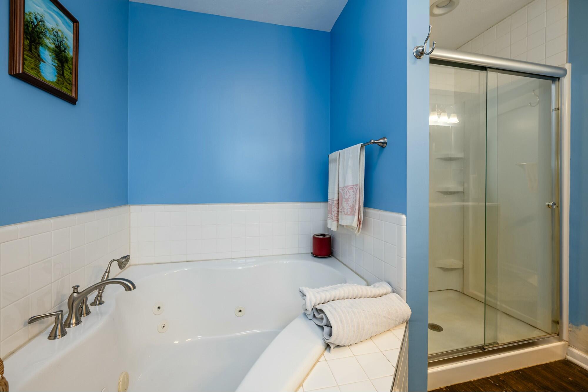 Buchanan, Michigan, 49107, United States, 5 Bedrooms Bedrooms, ,3 BathroomsBathrooms,Residential,For Sale,1974856