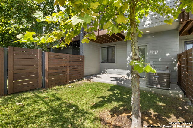San Antonio, Texas, 78209, United States, 3 Bedrooms Bedrooms, ,4 BathroomsBathrooms,Residential,For Sale,1906137