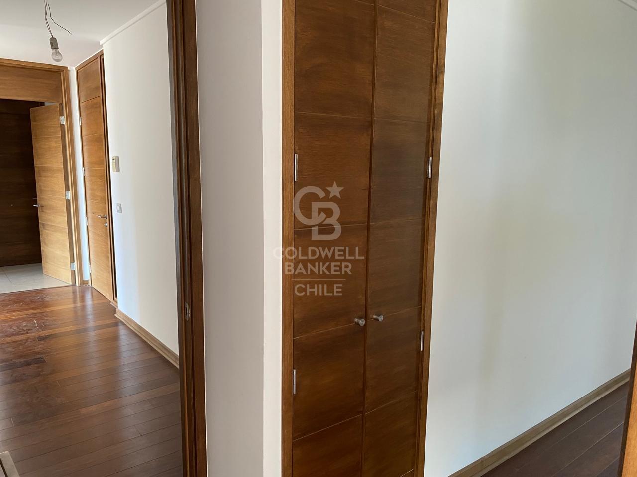 Las Condes, Chile, 4 Bedrooms Bedrooms, ,5 BathroomsBathrooms,Residential,For Sale,1856785