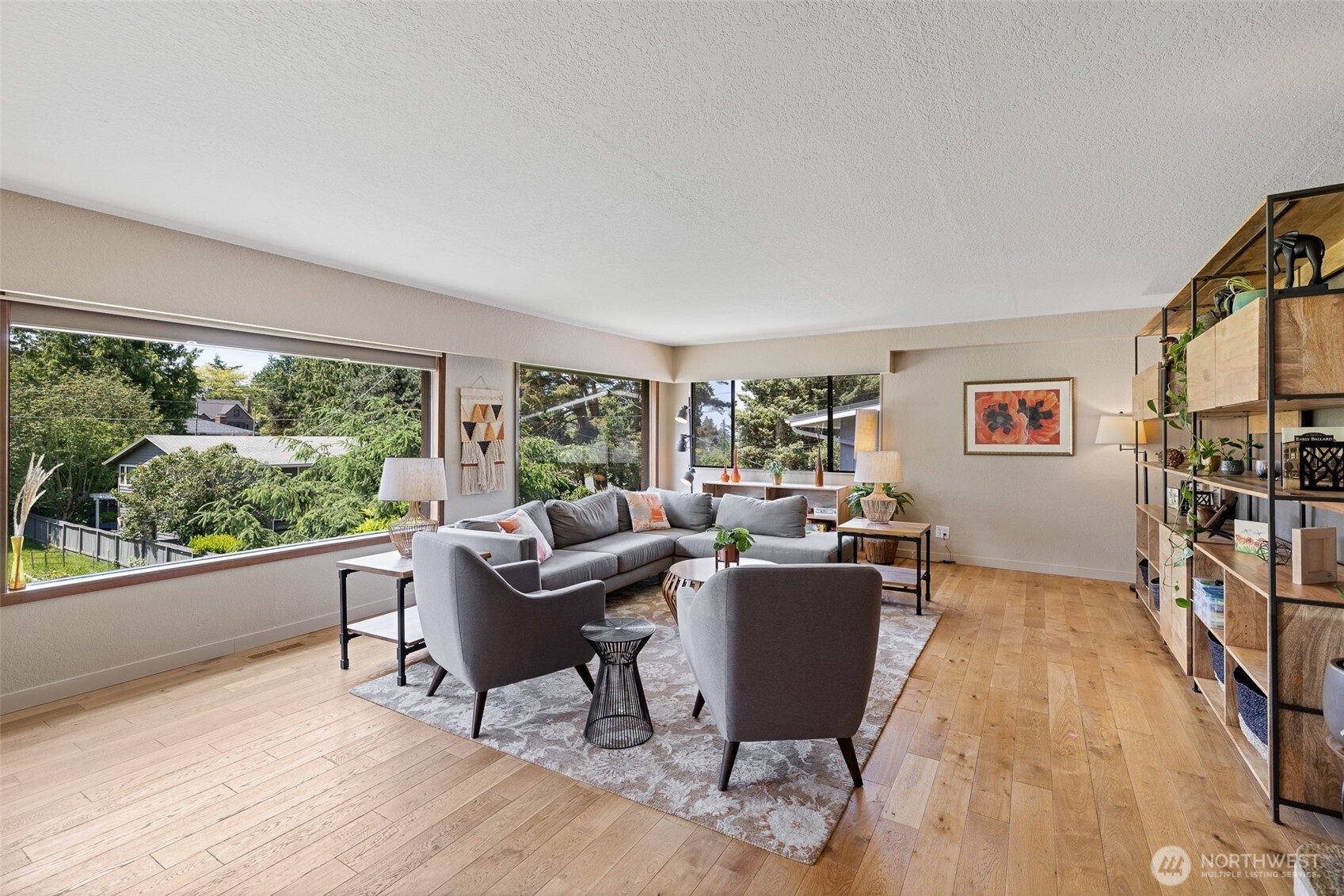 Seattle, Washington, 98117, United States, 4 Bedrooms Bedrooms, ,2 BathroomsBathrooms,Residential,For Sale,1846513