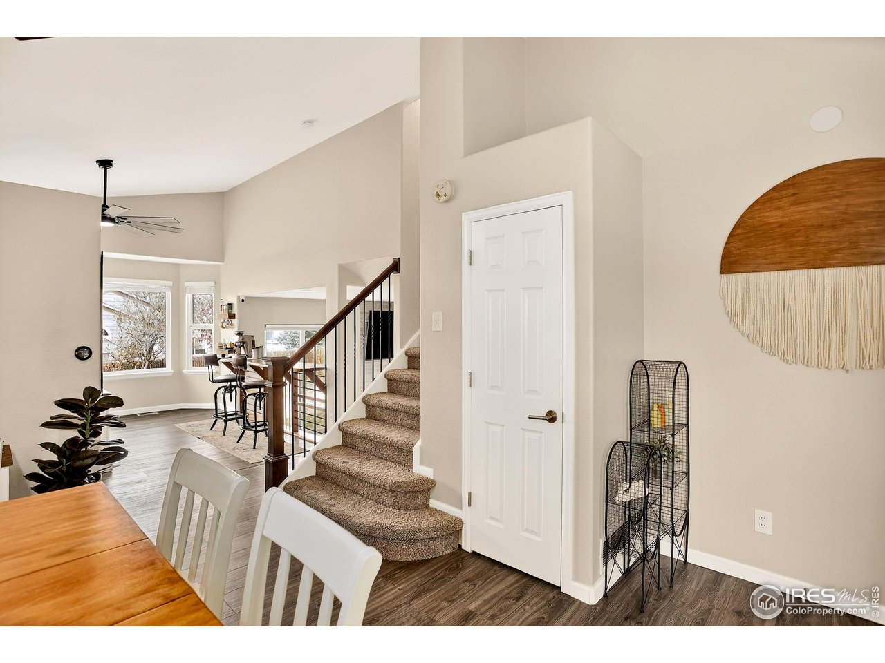 Aurora, Colorado, 80015, United States, 4 Bedrooms Bedrooms, ,2 BathroomsBathrooms,Residential,For Sale,2001847