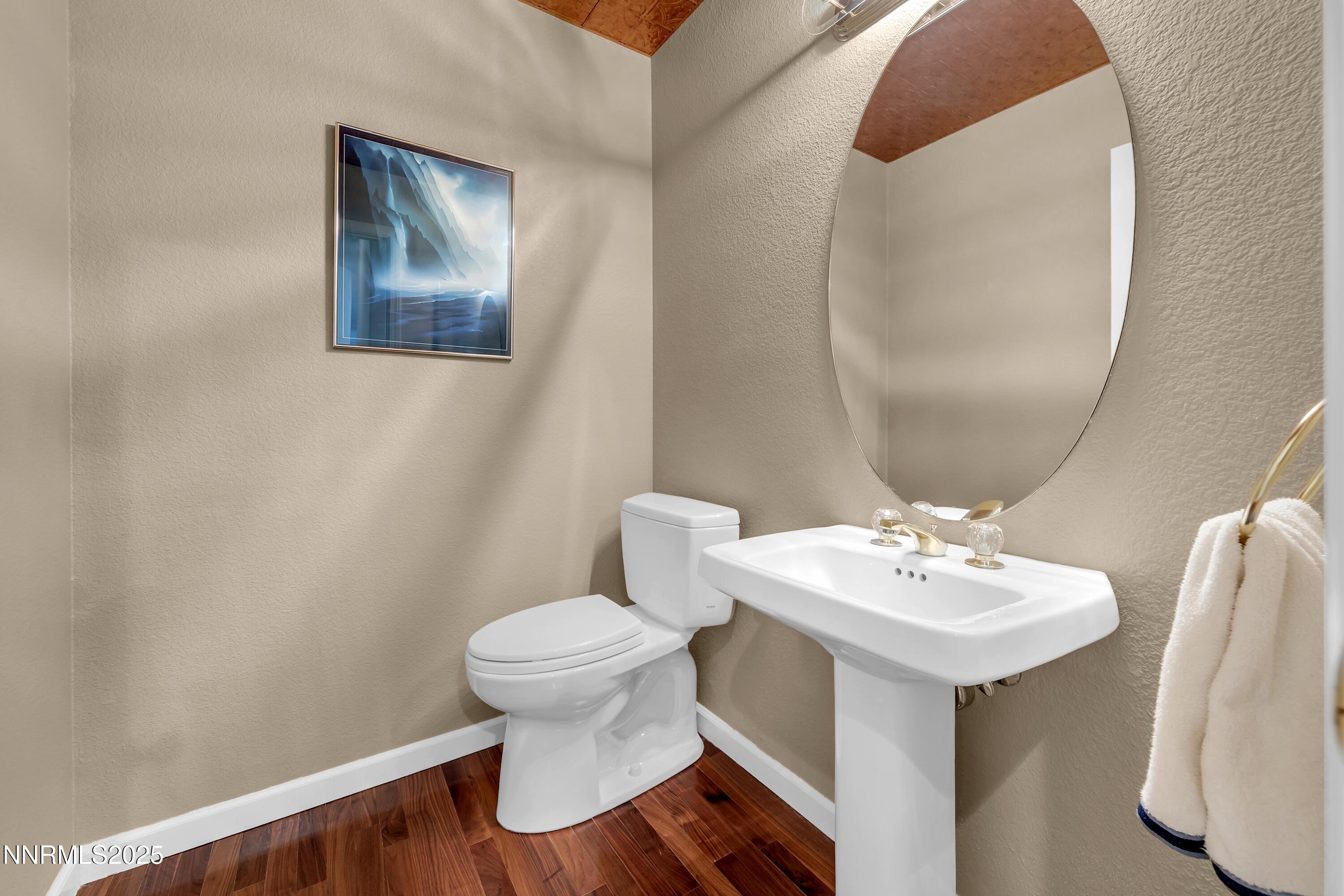 Reno, Nevada, 89519, United States, 2 Bedrooms Bedrooms, ,3 BathroomsBathrooms,Residential,For Sale,2003050