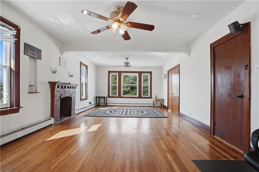 Woonsocket, Rhode Island, 02895, United States, 11 Bedrooms Bedrooms, ,5 BathroomsBathrooms,Residential,For Sale,2034207