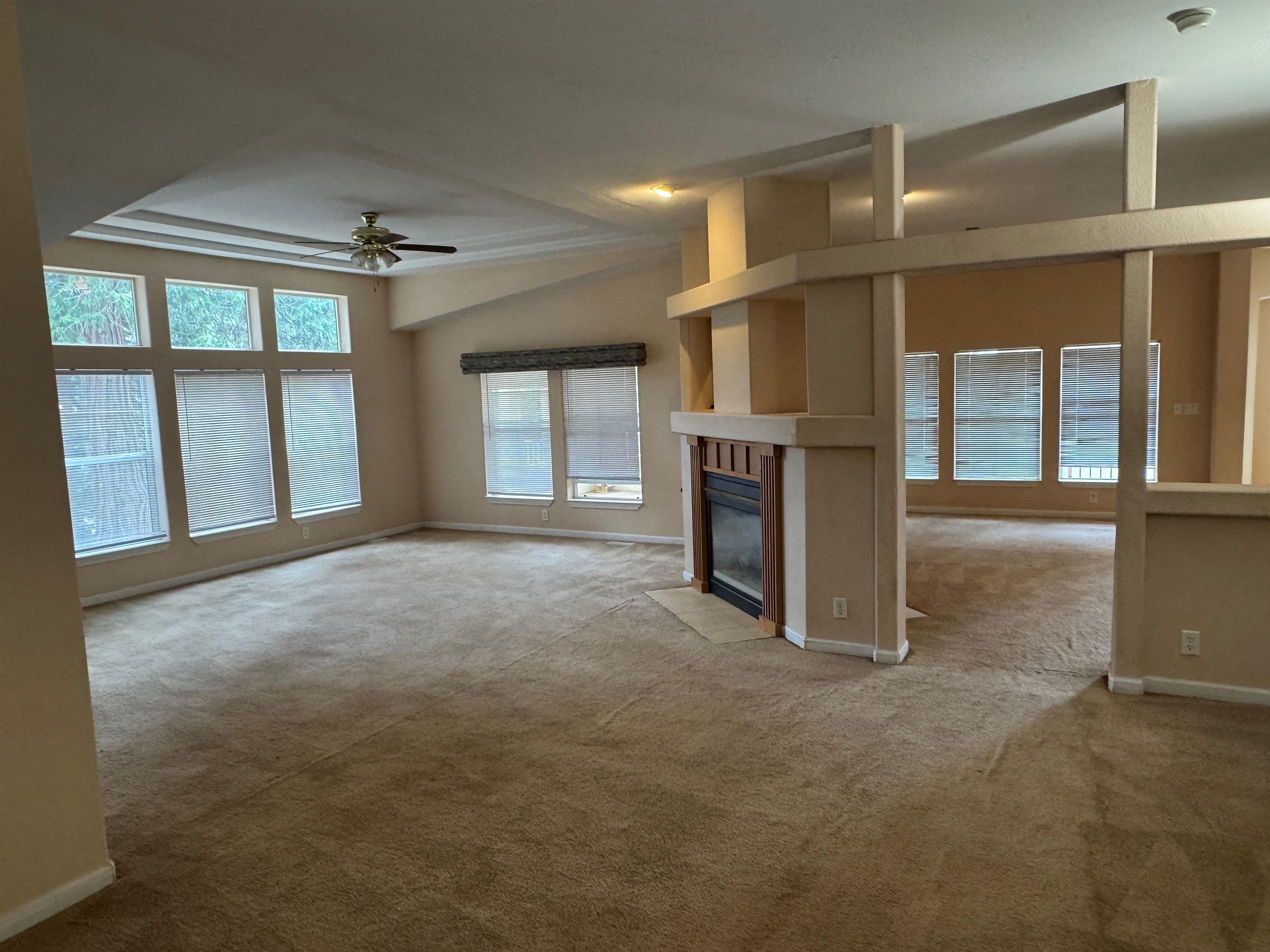 Mt Shasta, California, 96067, United States, 3 Bedrooms Bedrooms, ,2 BathroomsBathrooms,Residential,For Sale,1974393