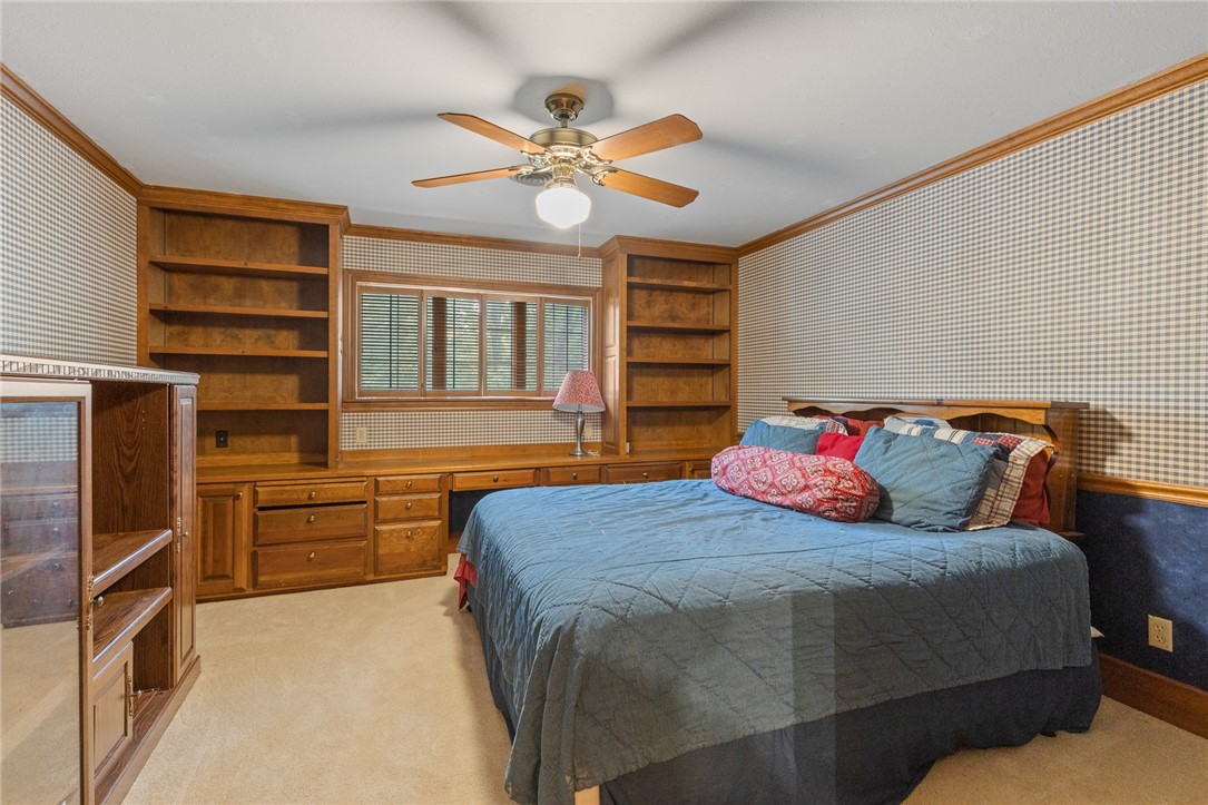 Harrison, Arkansas, 72601, United States, 7 Bedrooms Bedrooms, ,5 BathroomsBathrooms,Residential,For Sale,1850166