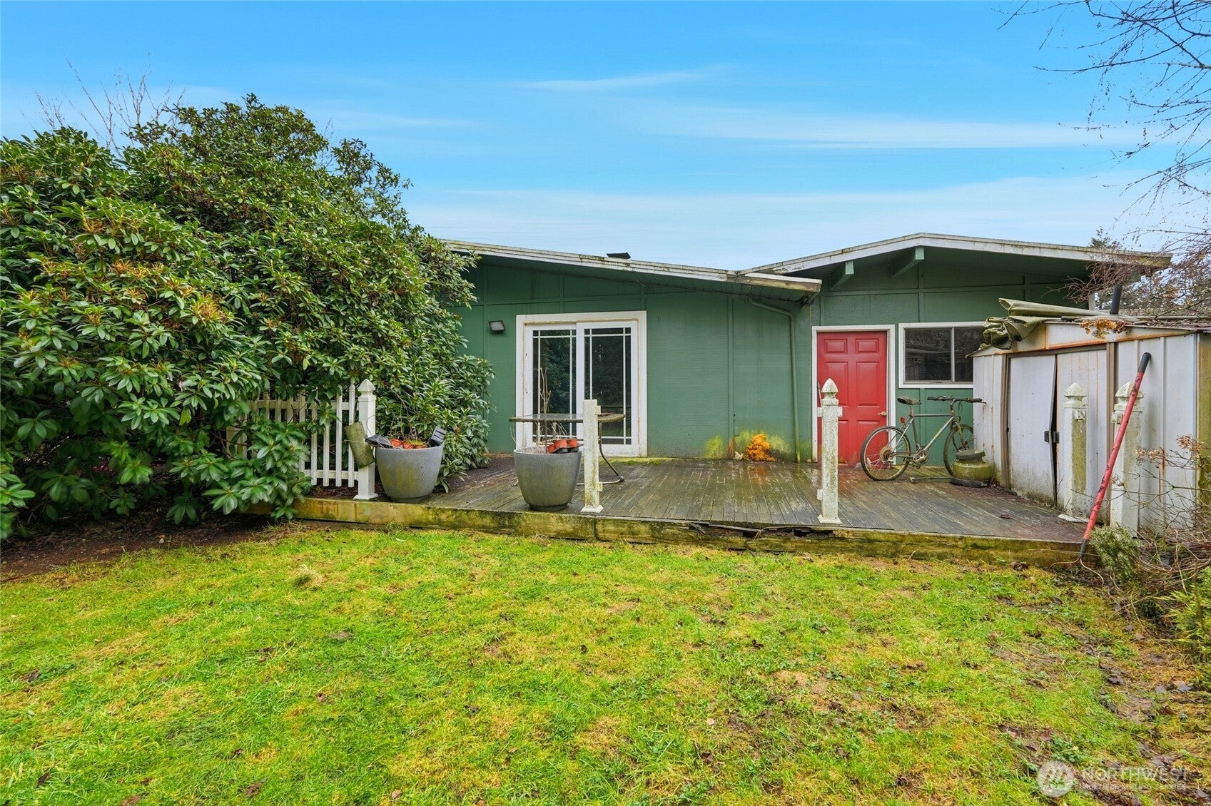 Mountlake Terrace, Washington, 98043, United States, 3 Bedrooms Bedrooms, ,1 BathroomBathrooms,Residential,For Sale,2009690