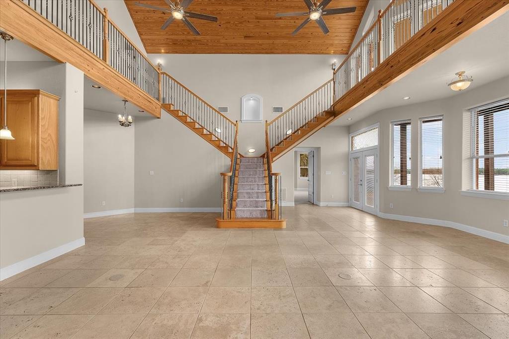 Weatherford, Texas, 76087, United States, 4 Bedrooms Bedrooms, ,4 BathroomsBathrooms,Residential,For Sale,2040291