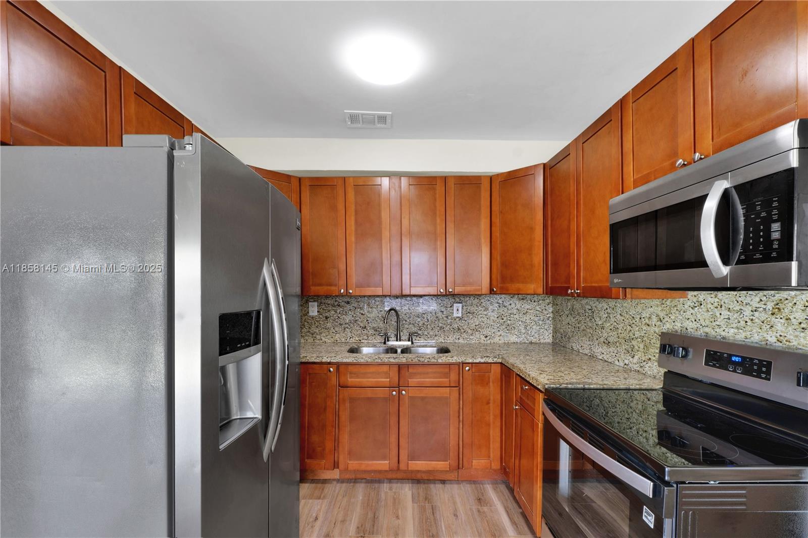 Miami, Florida, 33125, United States, 3 Bedrooms Bedrooms, ,1 BathroomBathrooms,Residential,For Sale,1918175