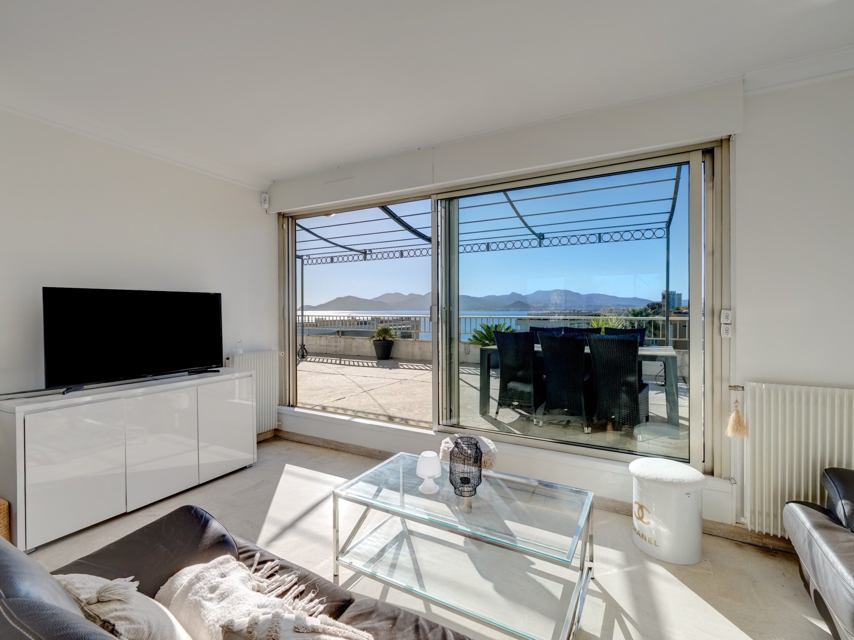  4-room duplex penthouse in Cannes Plages du Midi with terrace and sea view - 物件實景