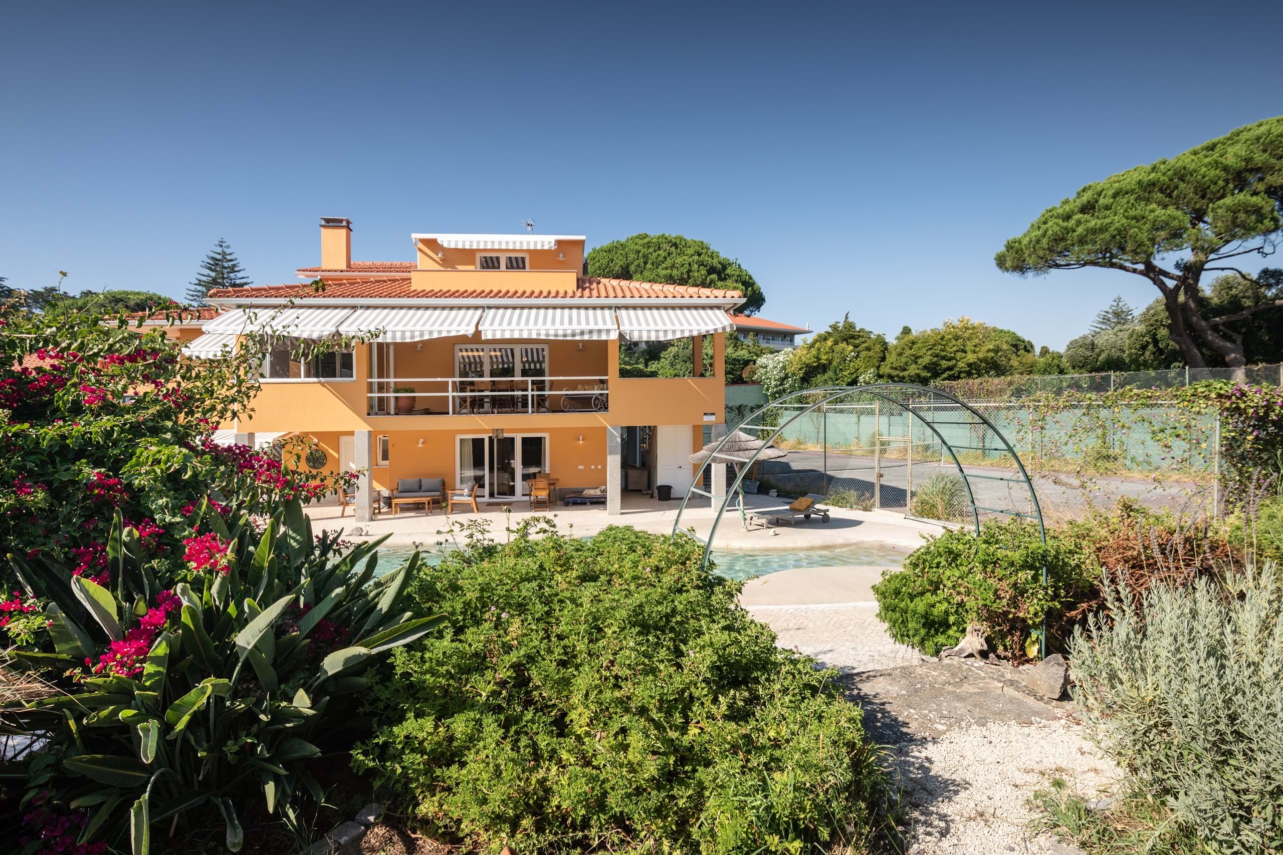 Cascais, Lisbon, 2765-574, PT, 8 Bedrooms Bedrooms, ,3 BathroomsBathrooms,Residential,For Sale,1908272