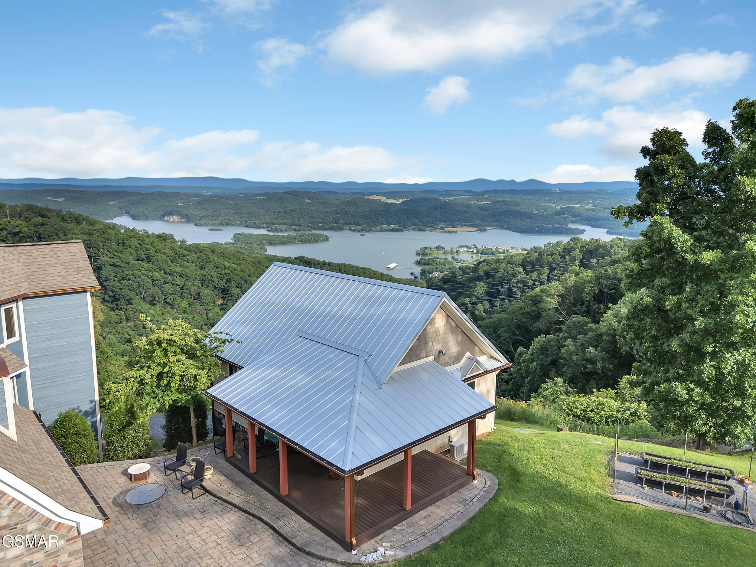 Mooresburg, Tennessee, 37811, United States, 3 Bedrooms Bedrooms, ,5 BathroomsBathrooms,Residential,For Sale,1974875