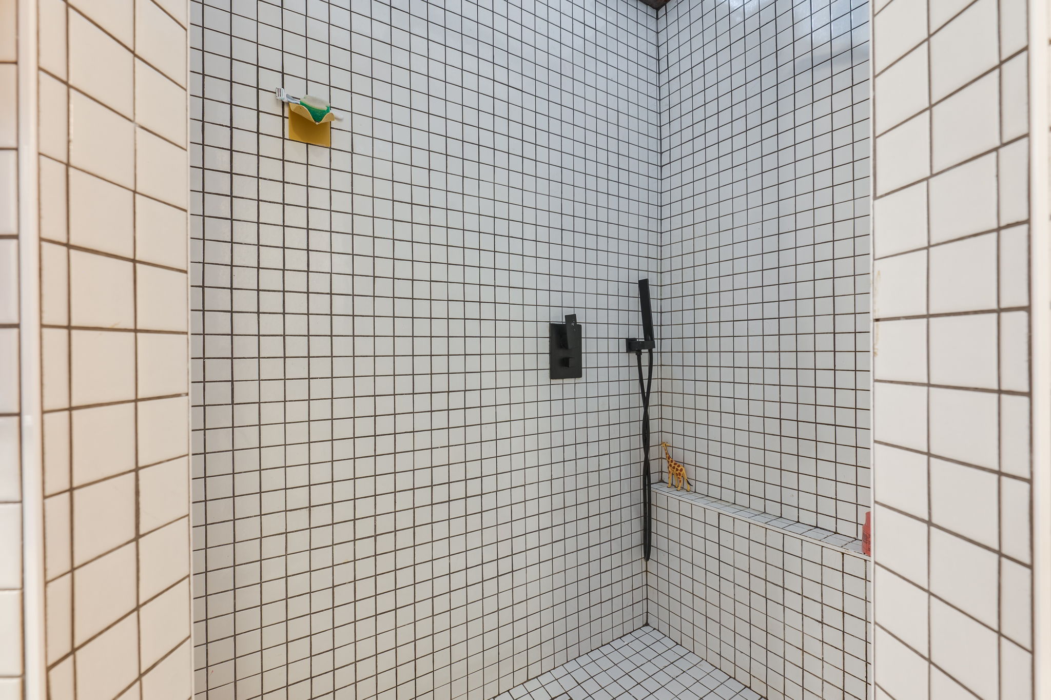  7000 Lakepointe Drive, Oklahoma City, OK 73116 - 物件實景