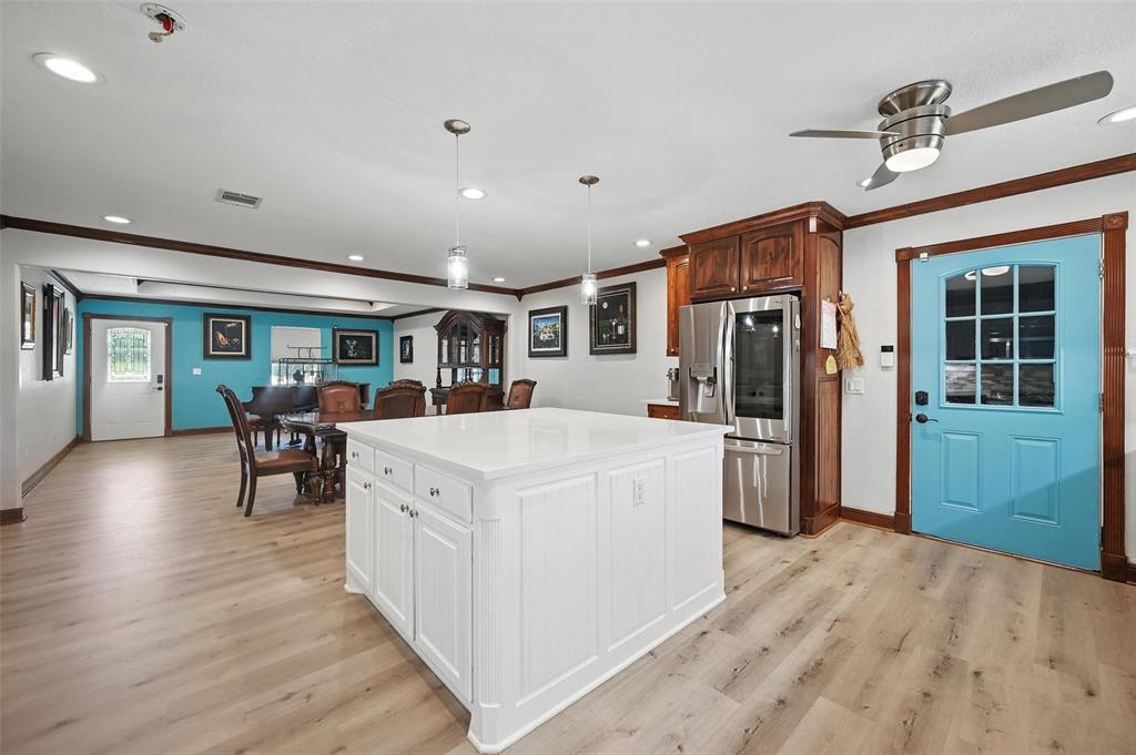 Cleburne, Texas, 76031, United States, 4 Bedrooms Bedrooms, ,4 BathroomsBathrooms,Residential,For Sale,1827195