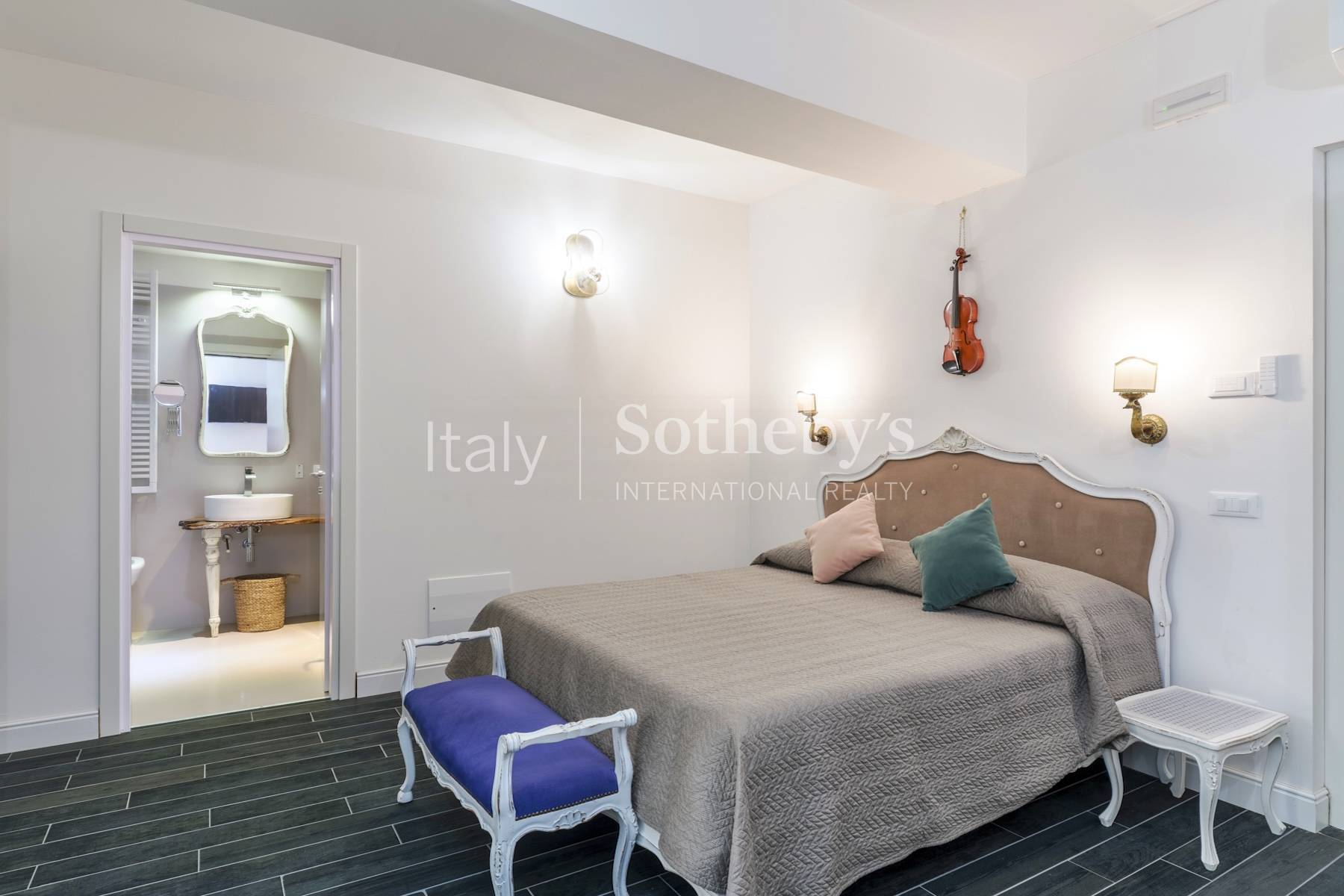  Elegance and privacy in the heart of Verona