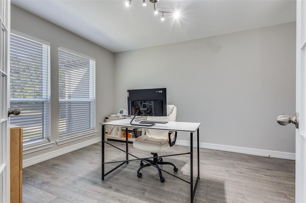 Flower Mound, Texas, 75028, United States, 4 Bedrooms Bedrooms, ,2 BathroomsBathrooms,Residential,For Sale,1902144