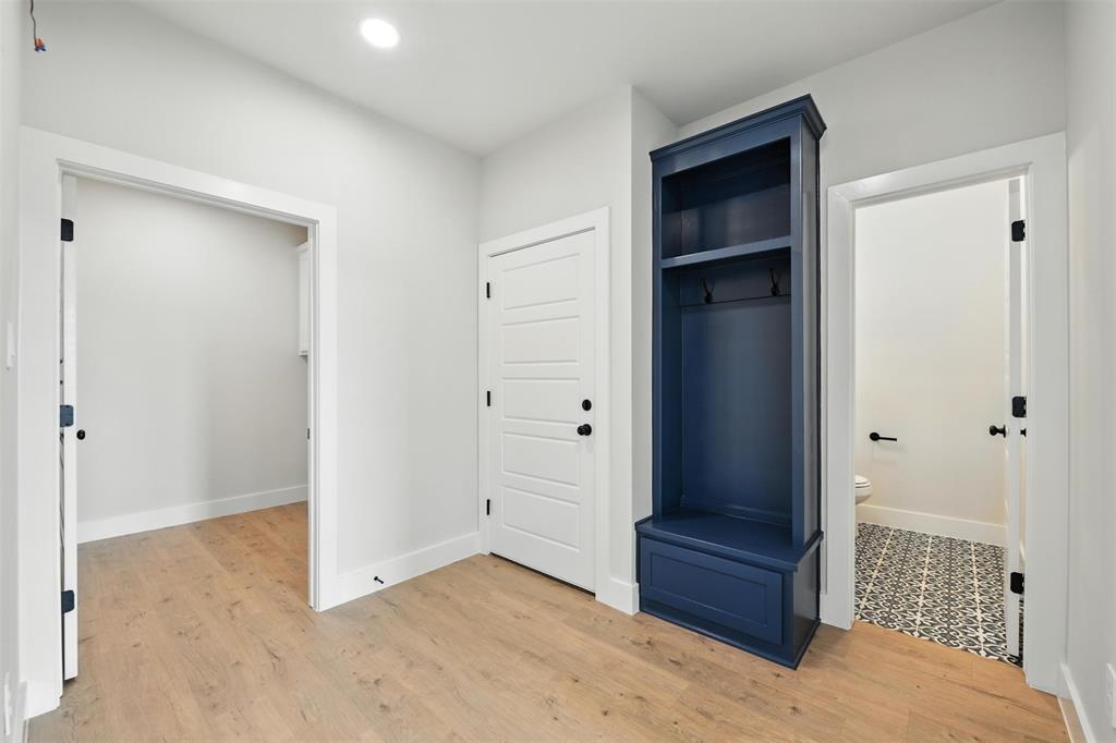 Weatherford, Texas, 76088, United States, 4 Bedrooms Bedrooms, ,3 BathroomsBathrooms,Residential,For Sale,1939670