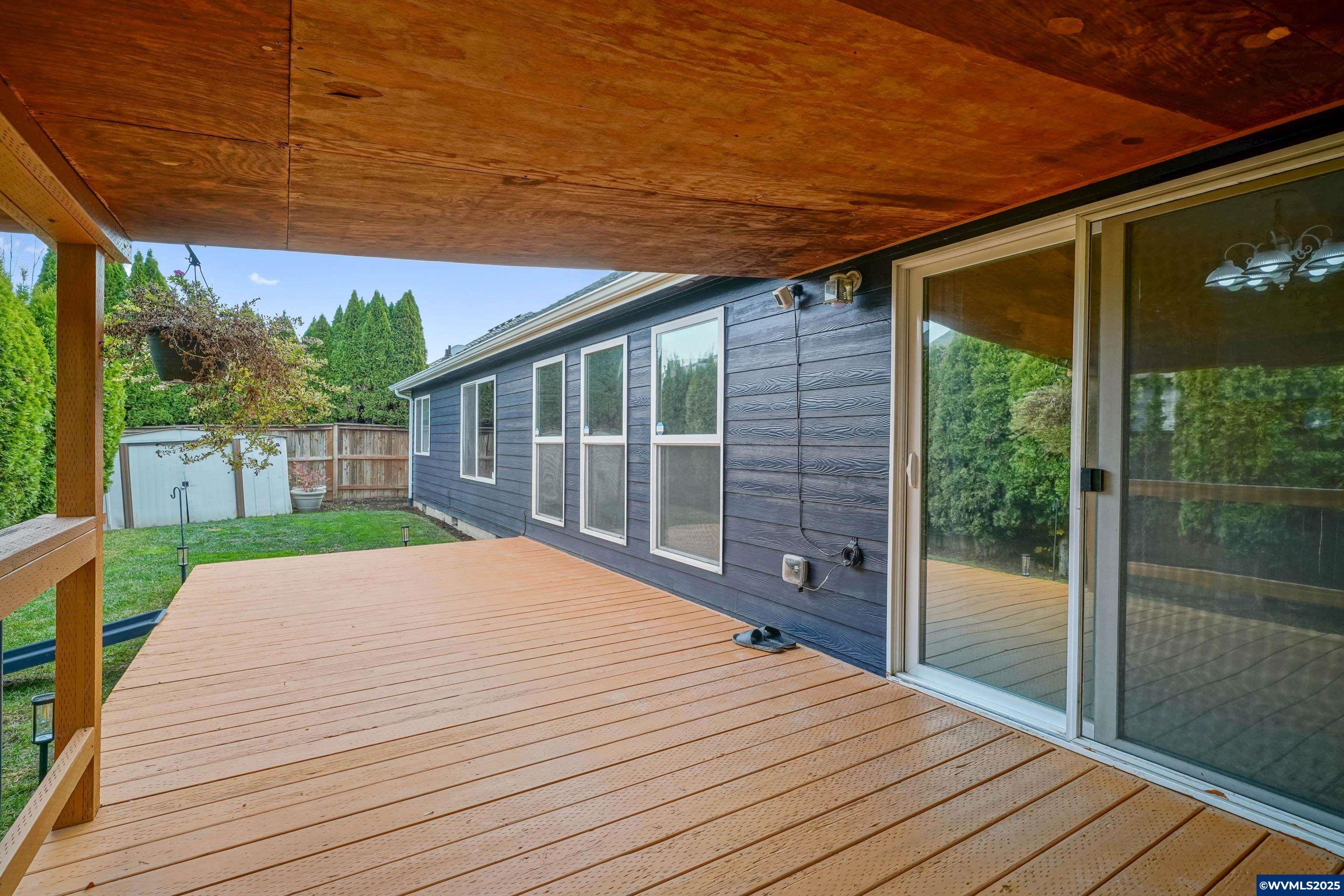 Keizer, Oregon, 97303, United States, 3 Bedrooms Bedrooms, ,2 BathroomsBathrooms,Residential,For Sale,1995738