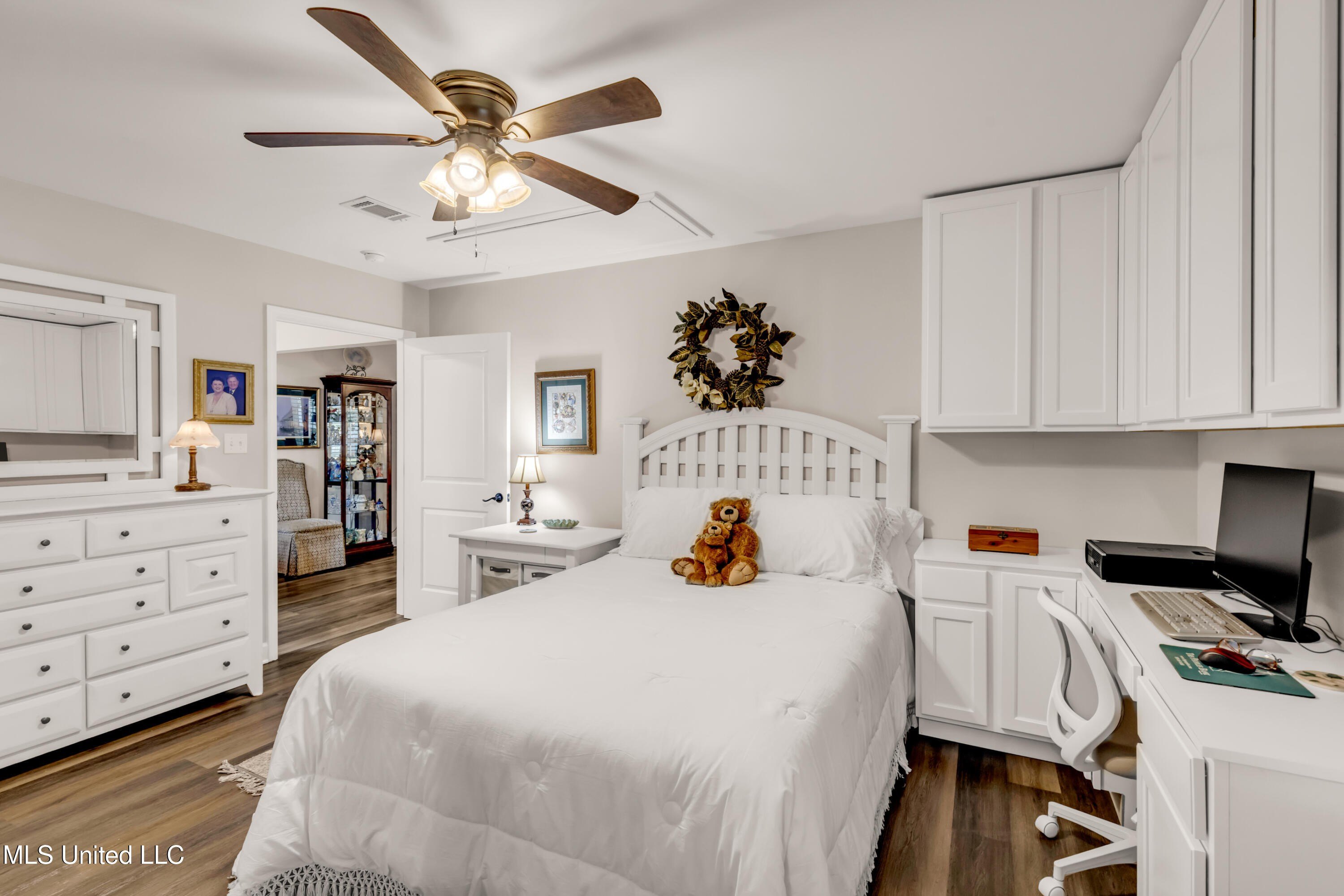 Gautier, Mississippi, 39553, United States, 4 Bedrooms Bedrooms, ,4 BathroomsBathrooms,Residential,For Sale,1989936