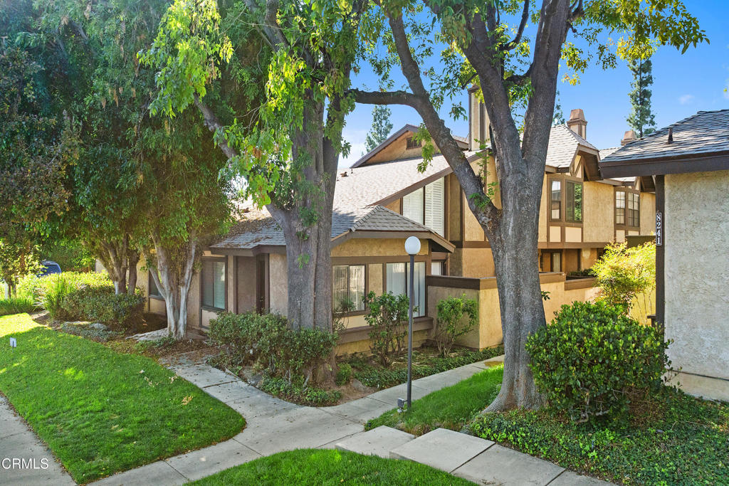 Winnetka, California, 91306, United States, 2 Bedrooms Bedrooms, ,2 BathroomsBathrooms,Residential,For Sale,1987594