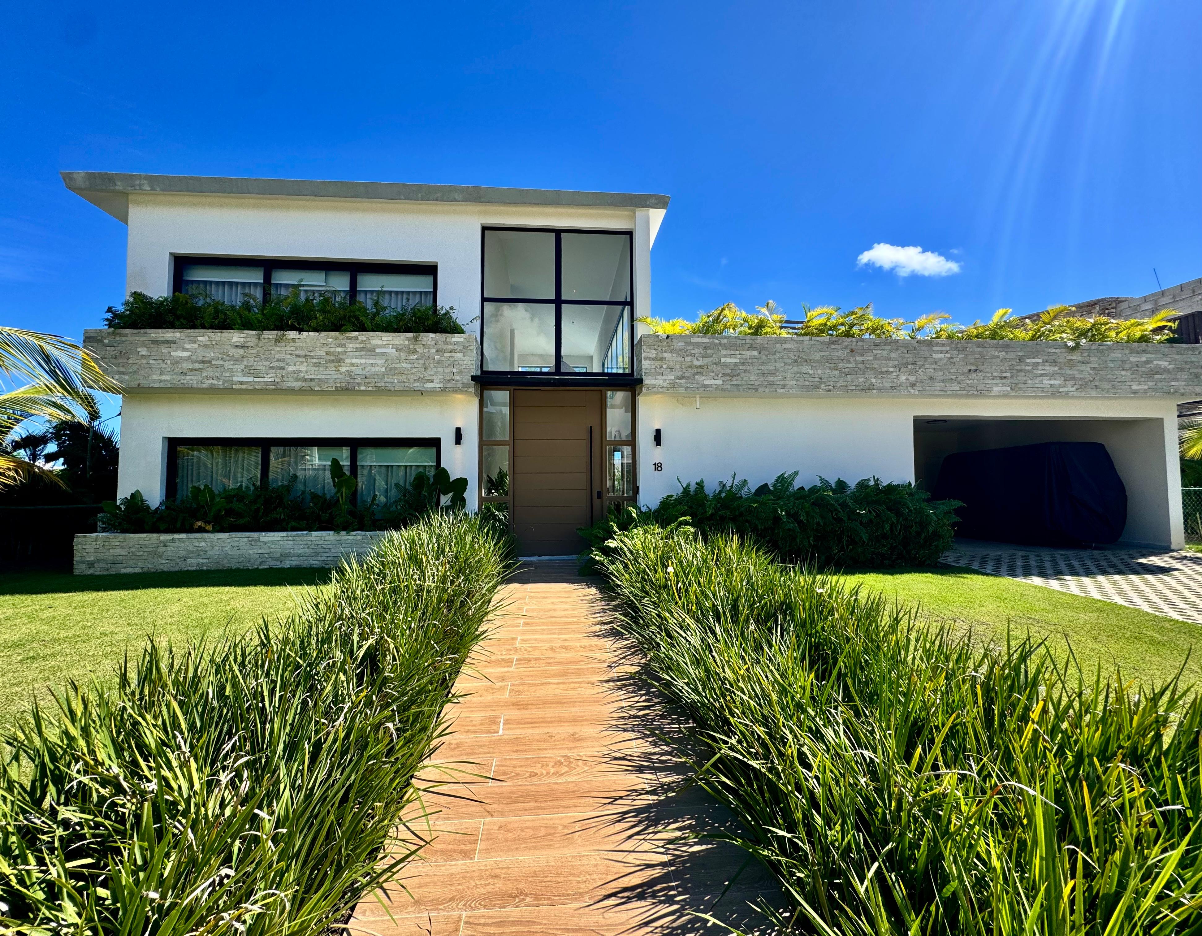 Punta Cana, DO, 4 Bedrooms Bedrooms, ,5 BathroomsBathrooms,Residential,For Sale,1996015