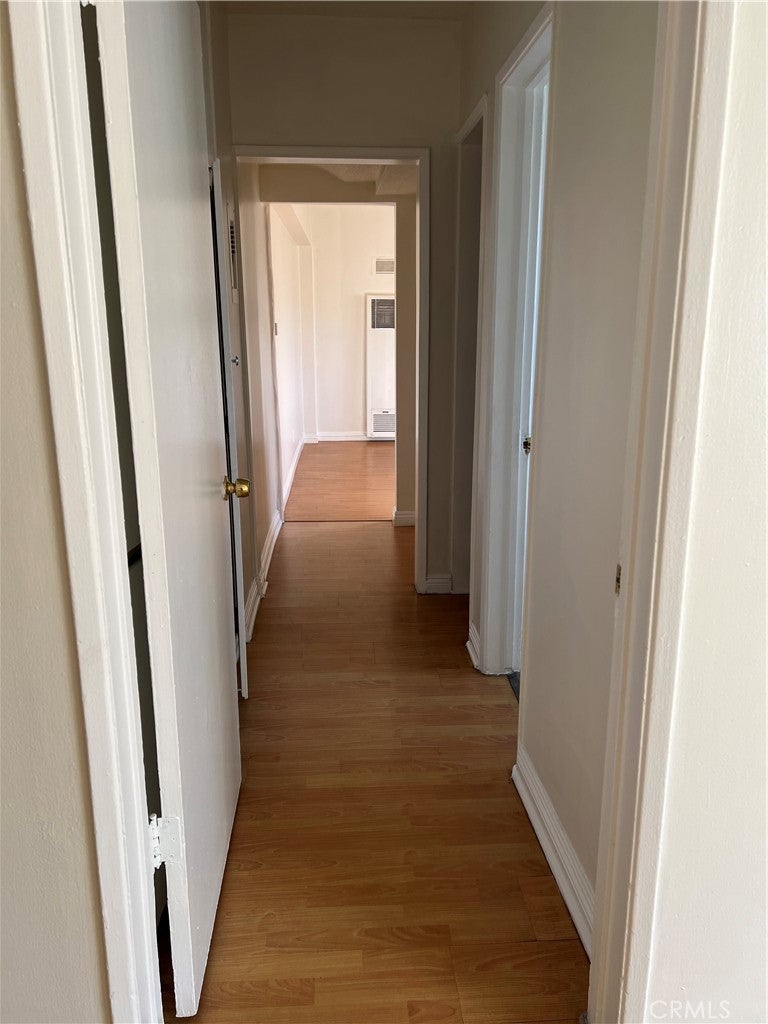 Los Angeles, California, 90027, United States, ,Residential,For Sale,1940498