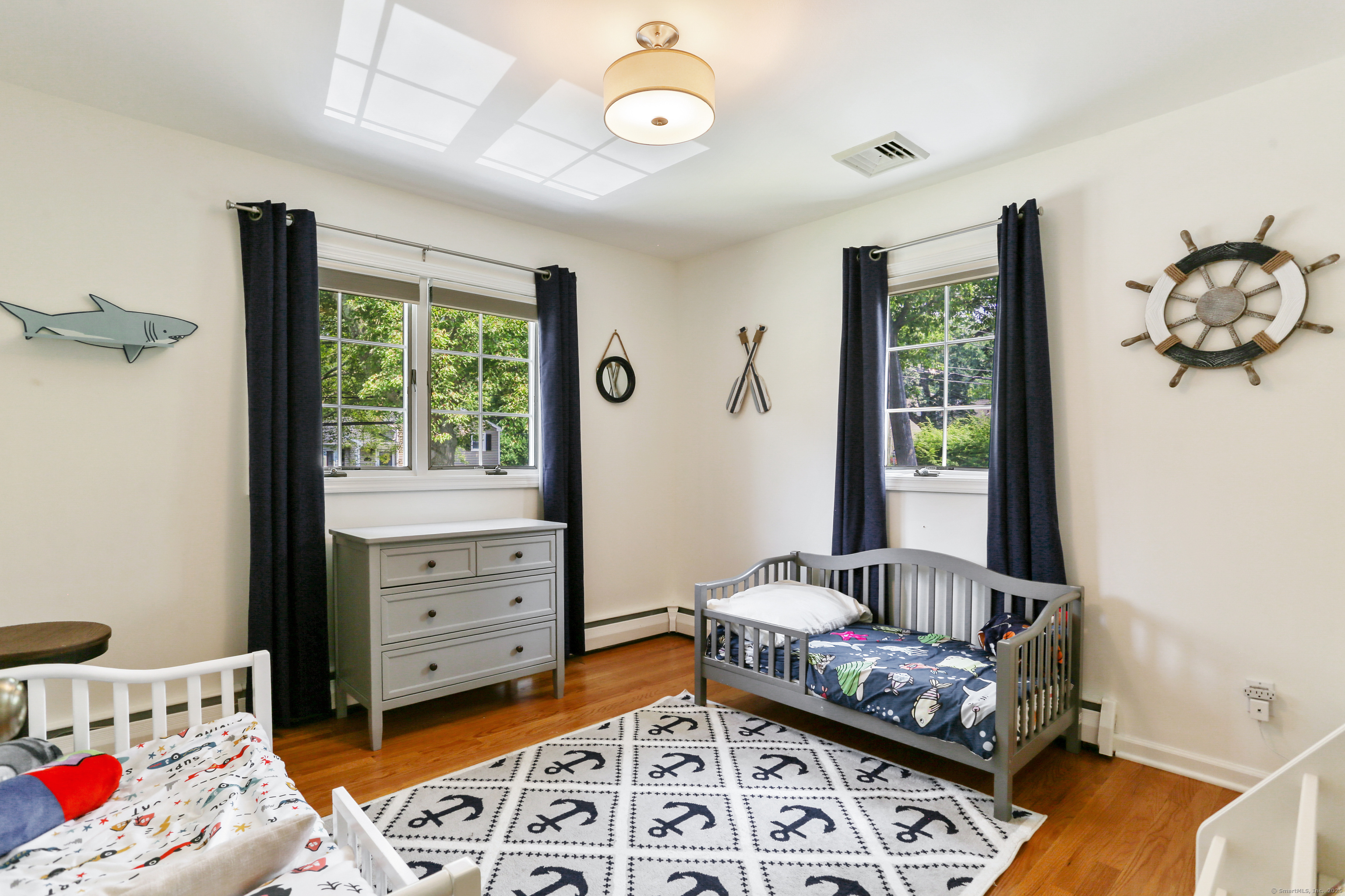 Fairfield, Connecticut, 06824, United States, 3 Bedrooms Bedrooms, ,2 BathroomsBathrooms,Residential,For Sale,1916978