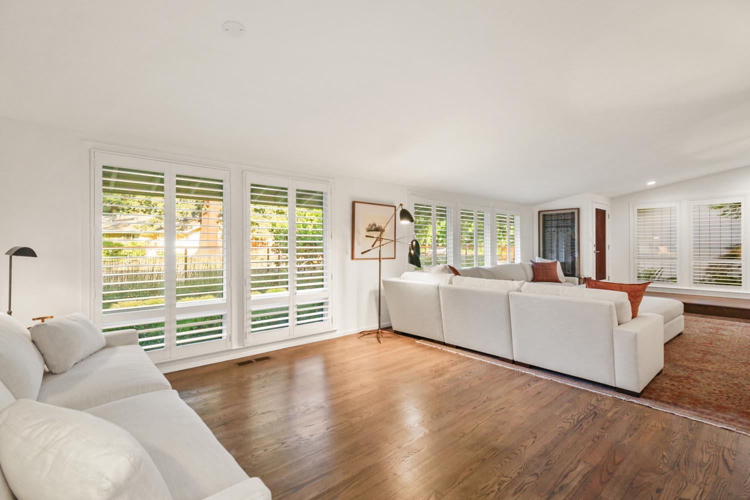 Carmichael, California, 95608, United States, 4 Bedrooms Bedrooms, ,3 BathroomsBathrooms,Residential,For Sale,1986318