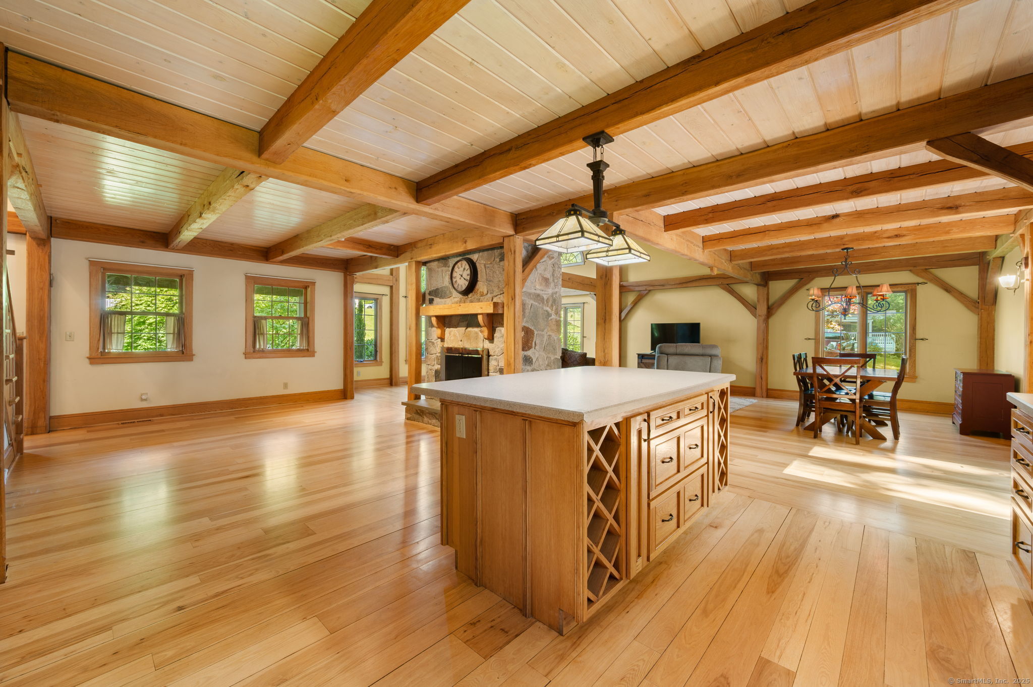 East Lyme, Connecticut, 06333, United States, 4 Bedrooms Bedrooms, ,3 BathroomsBathrooms,Residential,For Sale,1890617