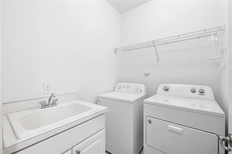 Pompano Beach, Florida, 33060, United States, 4 Bedrooms Bedrooms, ,4 BathroomsBathrooms,Residential,For Sale,1932389