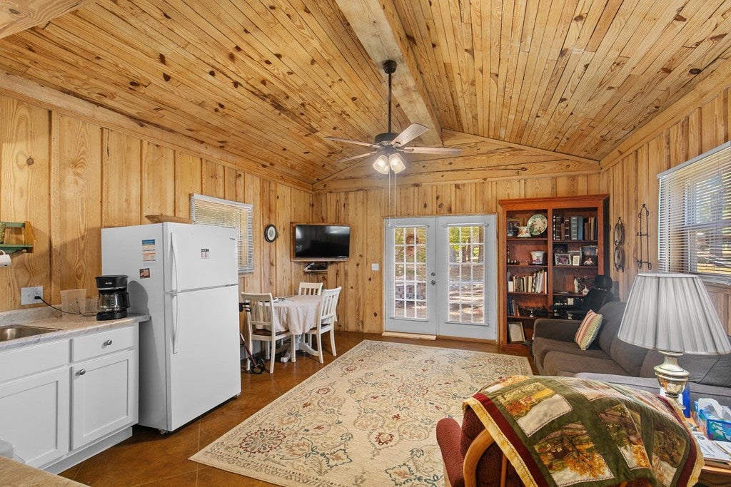 Midland City, Alabama, 36350, United States, 4 Bedrooms Bedrooms, ,3 BathroomsBathrooms,Residential,For Sale,1989153