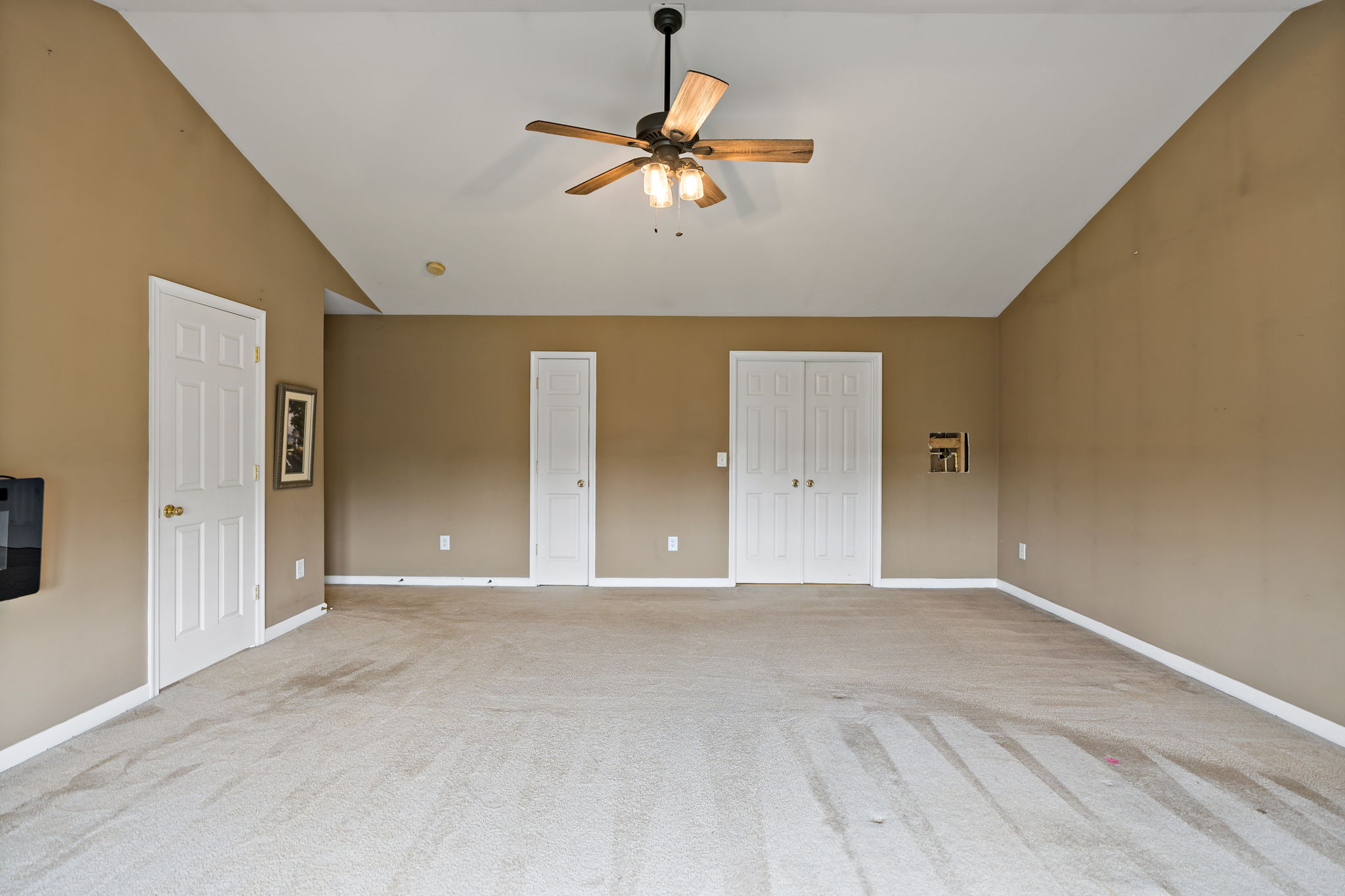 Martinsburg, West Virginia, 25403, United States, 4 Bedrooms Bedrooms, ,Residential,For Sale,1873550