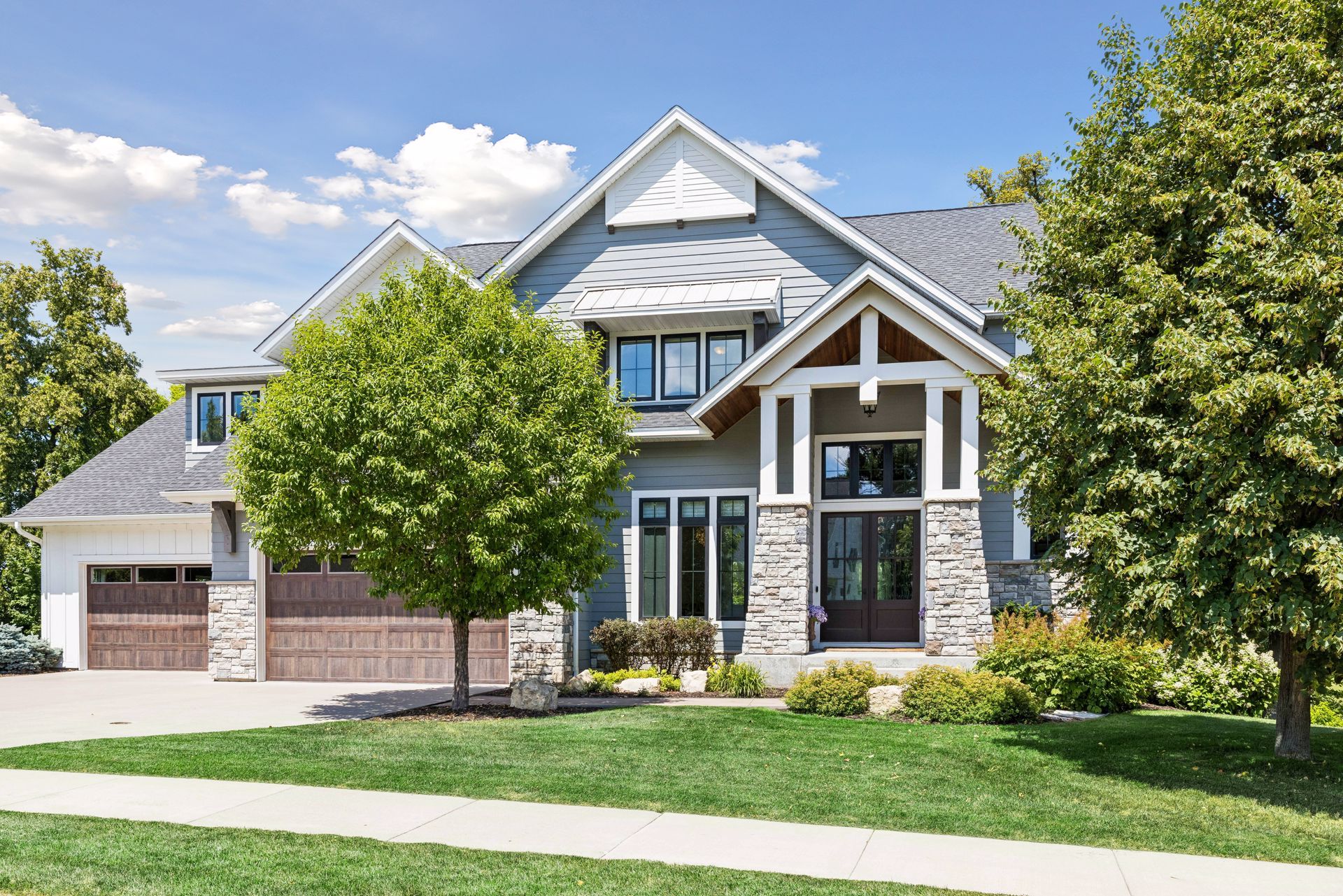  Luxury Living in Prestigious Woodland Hill Preserve - 物件實景