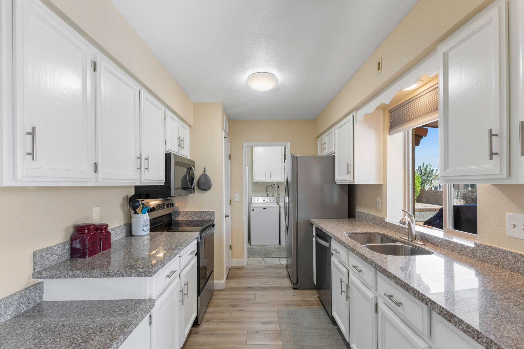  7807 E Medina Avenue  Mesa, AZ - 物件實景