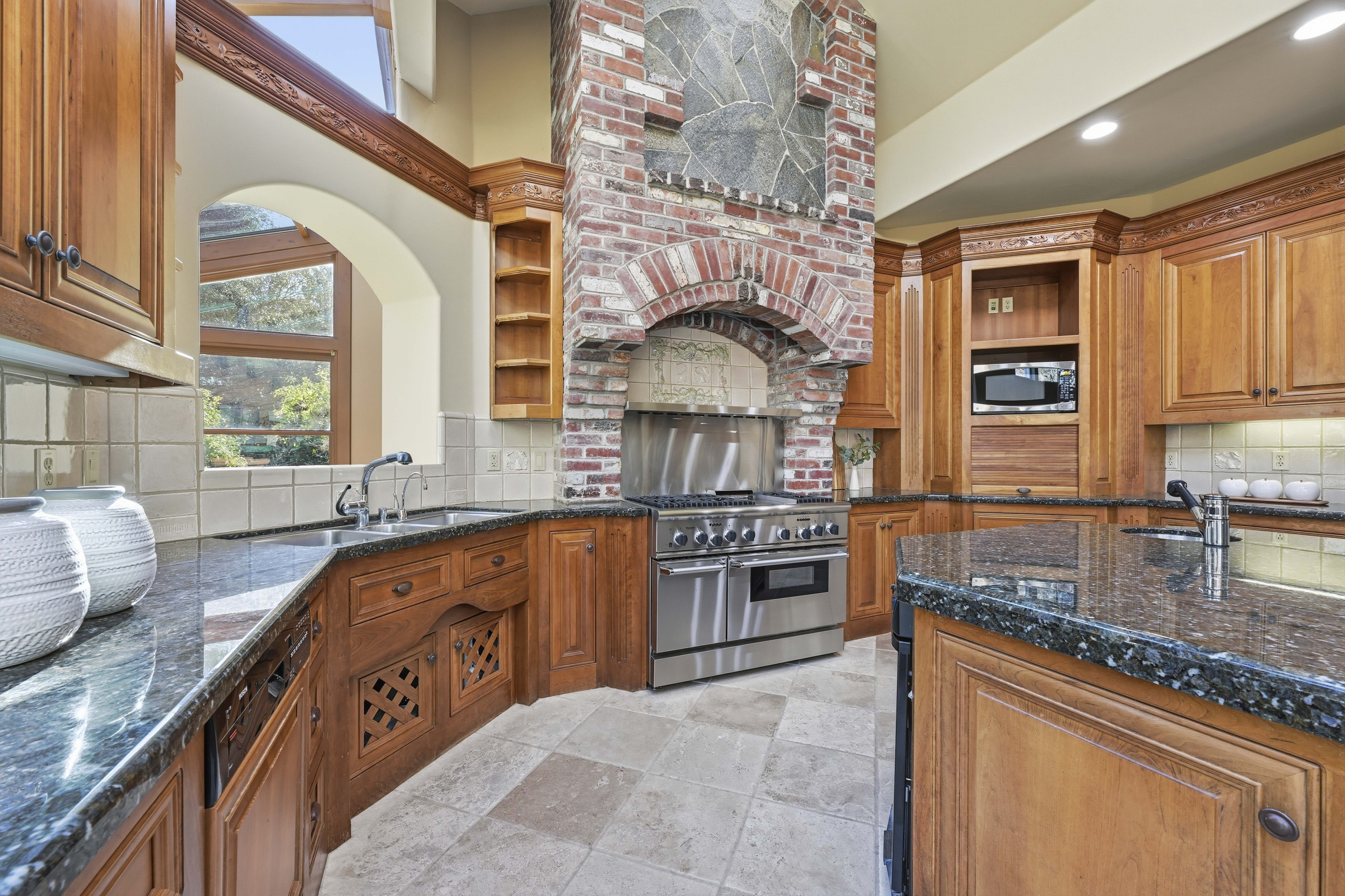  6520 Carolinda Drive, Granite Bay, CA 95746 - 物件實景