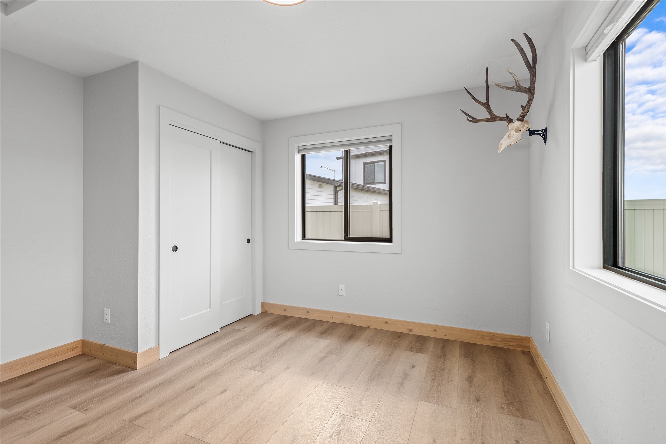 Kalispell, Montana, 59901, United States, 3 Bedrooms Bedrooms, ,2 BathroomsBathrooms,Residential,For Sale,1999069