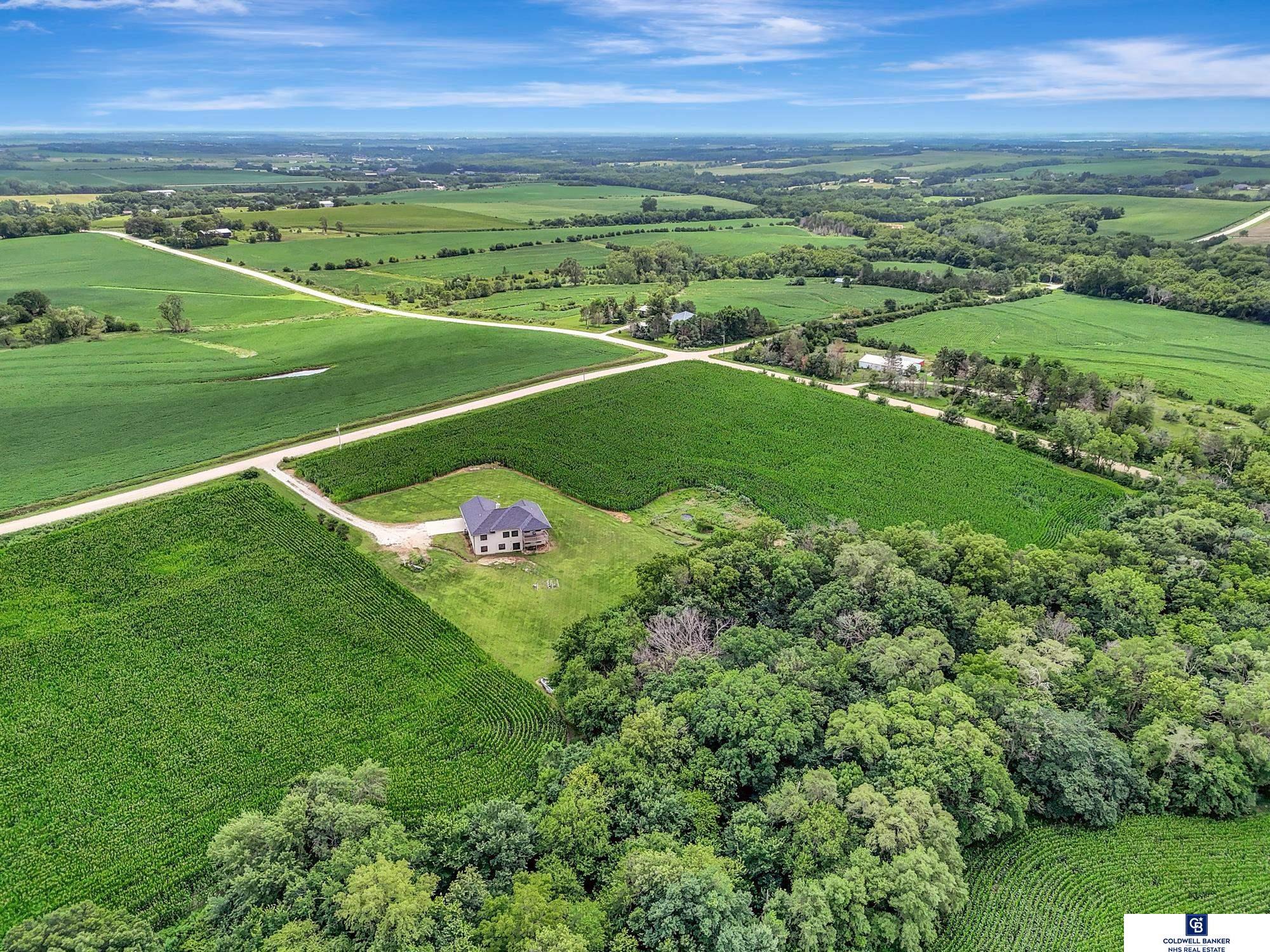Garland, Nebraska, 68360-9322, United States, 4 Bedrooms Bedrooms, ,3 BathroomsBathrooms,Residential,For Sale,1898978