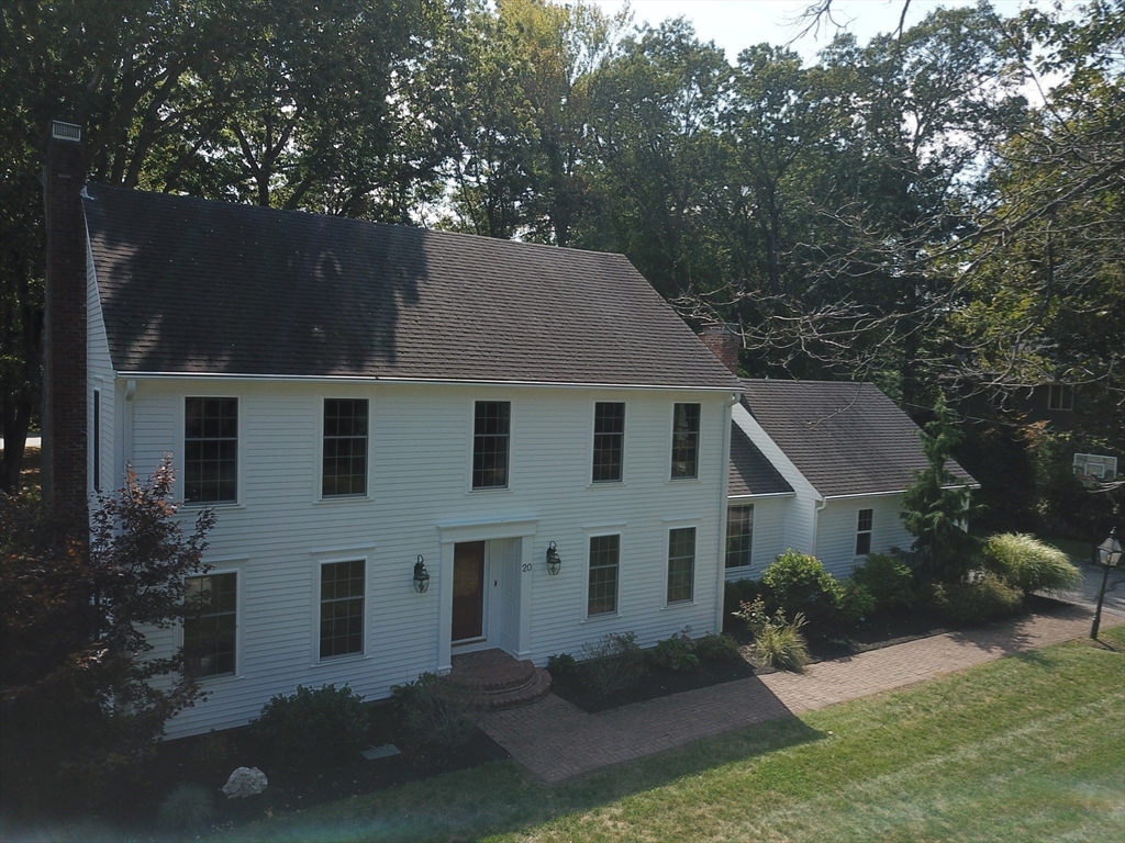 North Reading, Massachusetts, 01864, United States, 4 Bedrooms Bedrooms, ,3 BathroomsBathrooms,Residential,For Sale,1980722