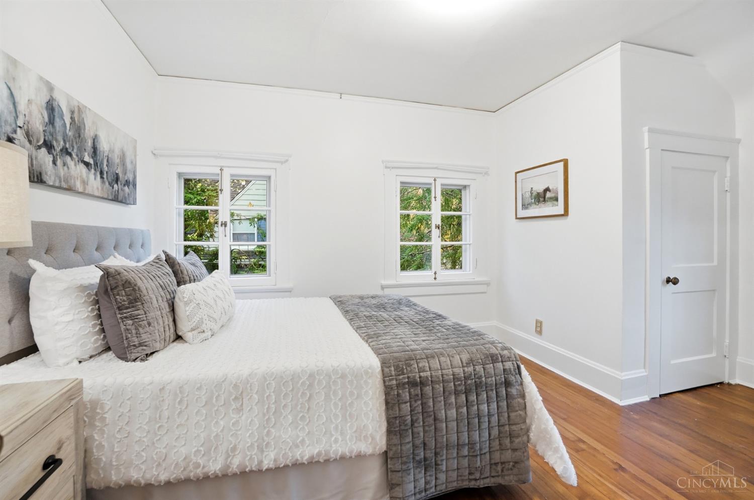 Cincinnati, Ohio, 45227, United States, 3 Bedrooms Bedrooms, ,2 BathroomsBathrooms,Residential,For Sale,1989456