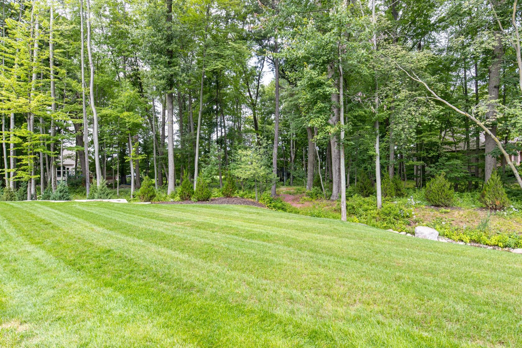 SUAMICO, Wisconsin, 54173, United States, 4 Bedrooms Bedrooms, ,5 BathroomsBathrooms,Residential,For Sale,1927412