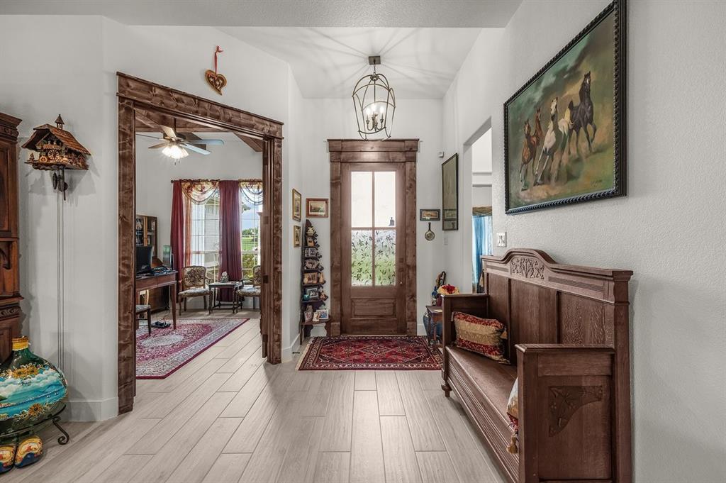Springtown, Texas, 76082, United States, 3 Bedrooms Bedrooms, ,2 BathroomsBathrooms,Residential,For Sale,1943029