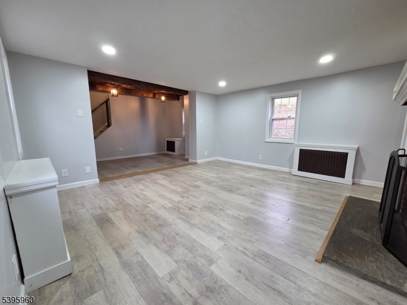 Tewksbury Twp., New Jersey, 07830, United States, 2 Bedrooms Bedrooms, ,2 BathroomsBathrooms,Residential,For Sale,1991114