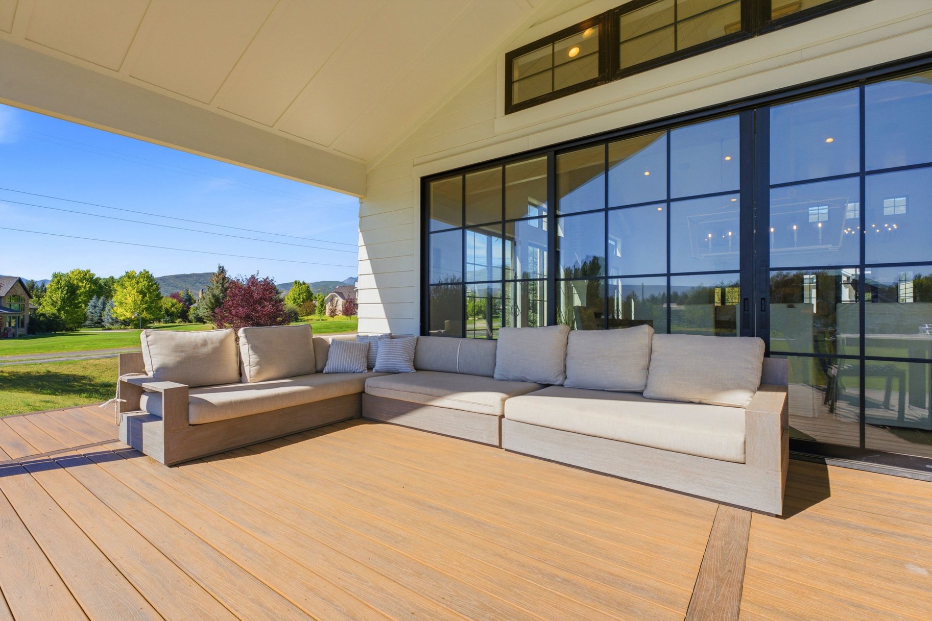  A RARE OPPORTUNITY TO COMBINE SMALL TOWN CHARM WITH MOUNTAIN RETREAT LUXURY - 物件實景