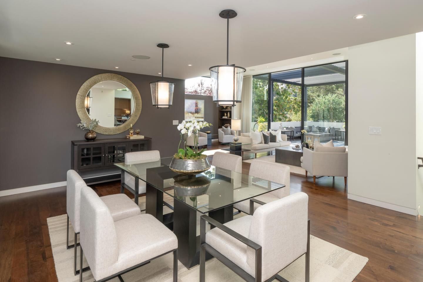 Hillsborough, California, 94010, United States, 4 Bedrooms Bedrooms, ,4 BathroomsBathrooms,Residential,For Sale,1940543