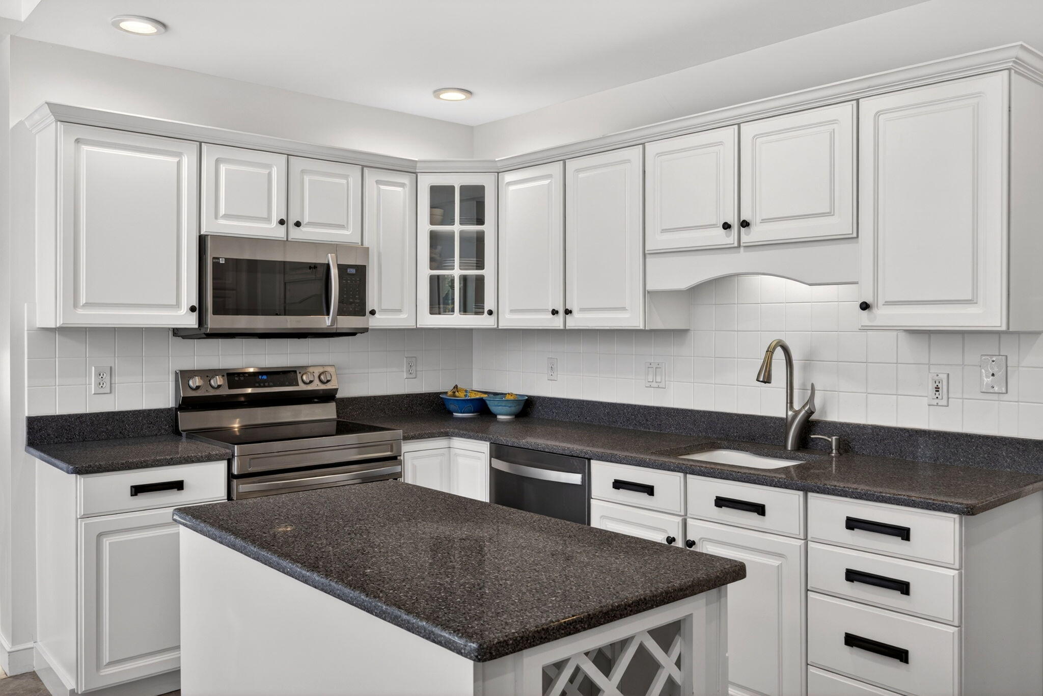  102 Waterford Drive - 物件實景